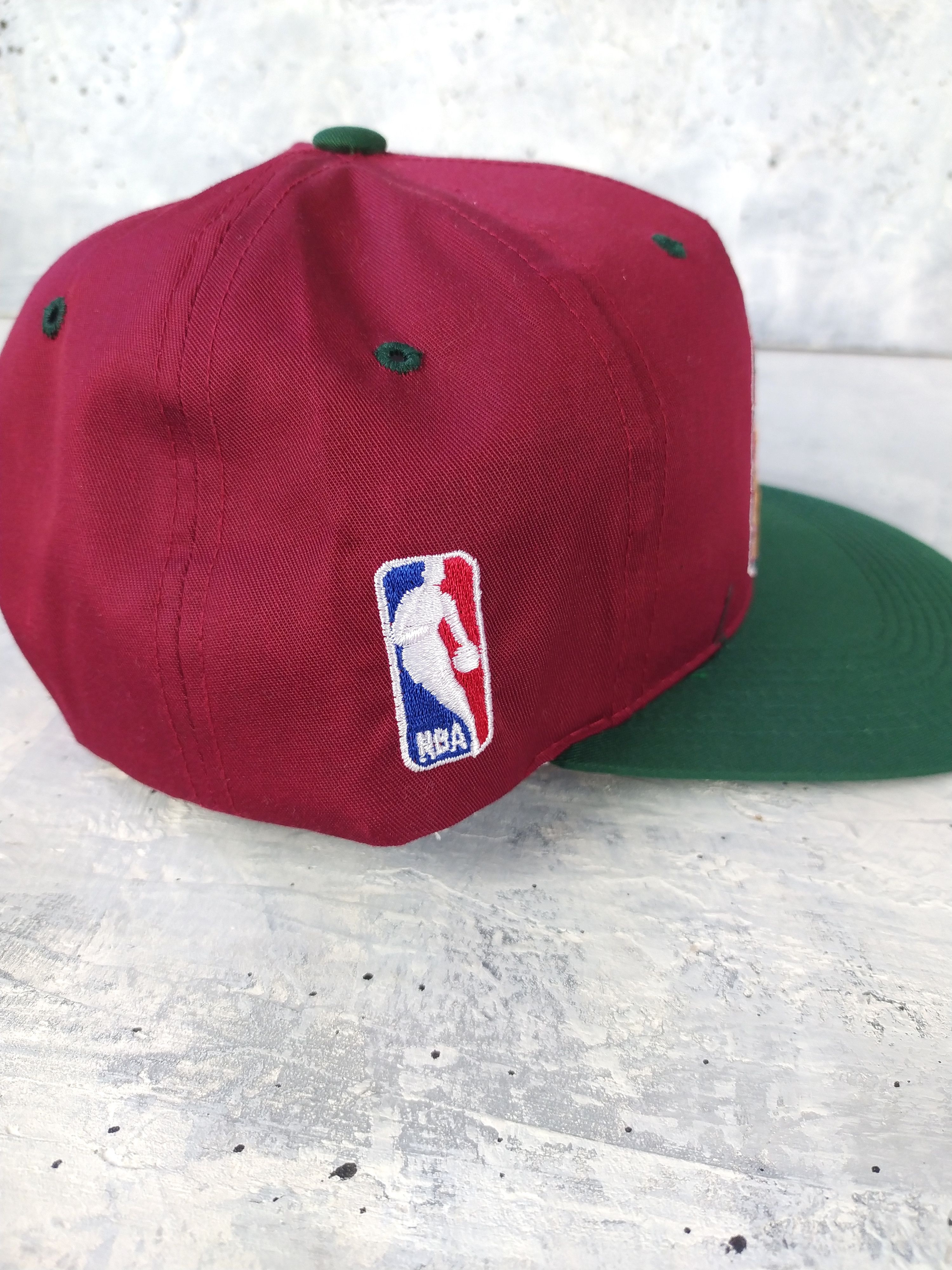 NBA Seattle SuperSonics - vintage 90s NBA snapback hat Size ONE SIZE - 7 Thumbnail
