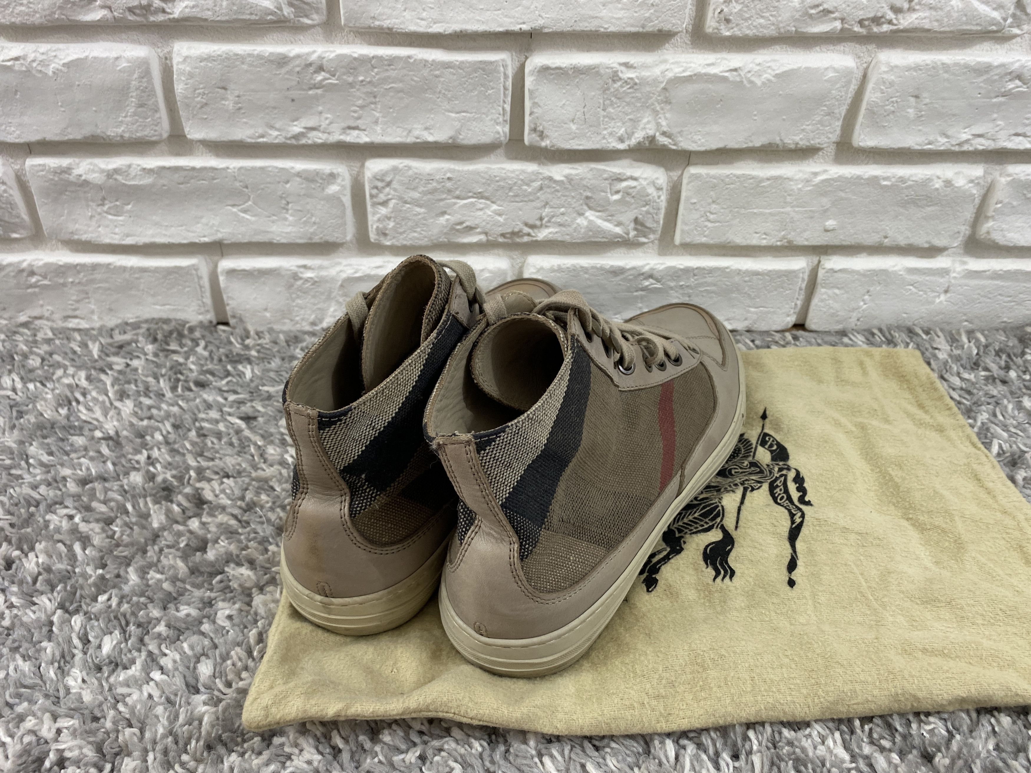 Burberry Burberry Nova Check High Top Sneakers Size 43 US 10 Size US 10 / EU 43 - 2 Thumbnail