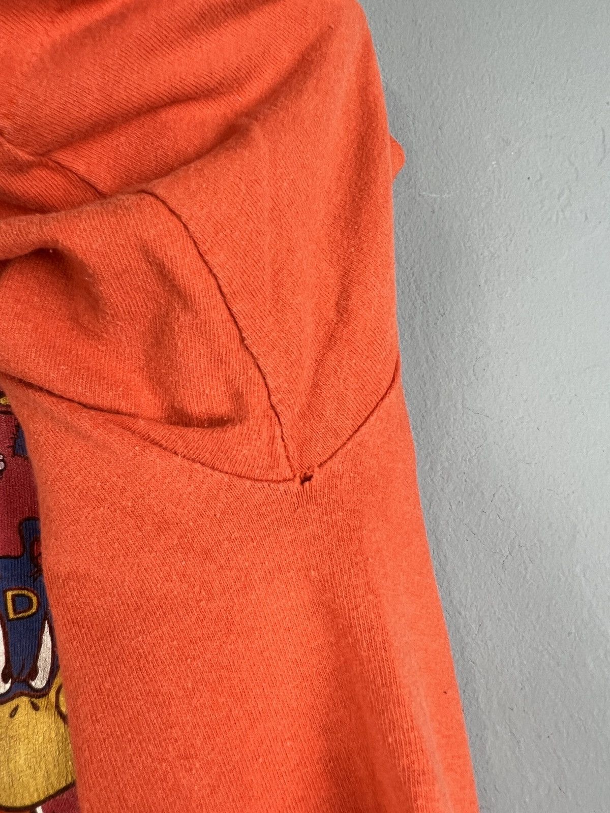 Vintage × Warner Bros Vtg 1993 Lovely Tunes Big band print tee y2k orange colour Size US M / EU 48-50 / 2 - 7 Thumbnail