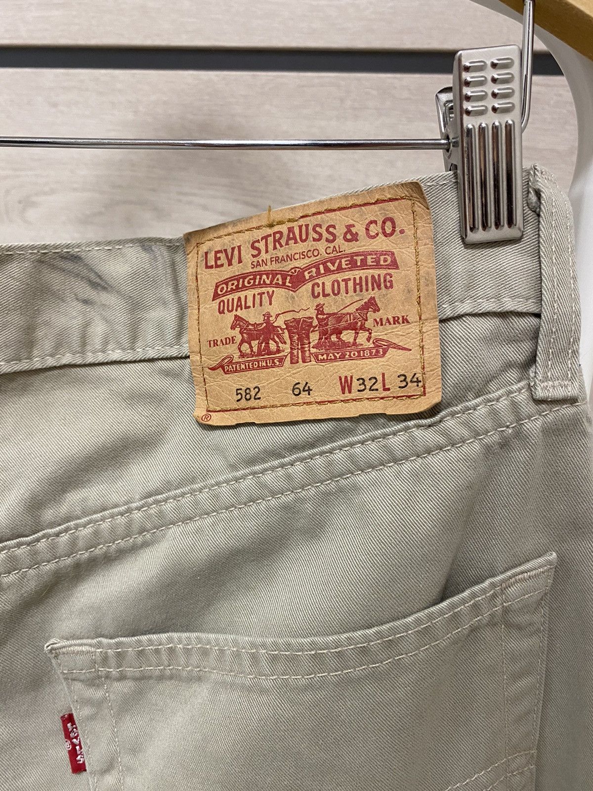 Levi's × Vintage Levi’s 582 Vintage Beige Cotton Men’s Shorts Size US 32 / EU 48 - 7 Thumbnail