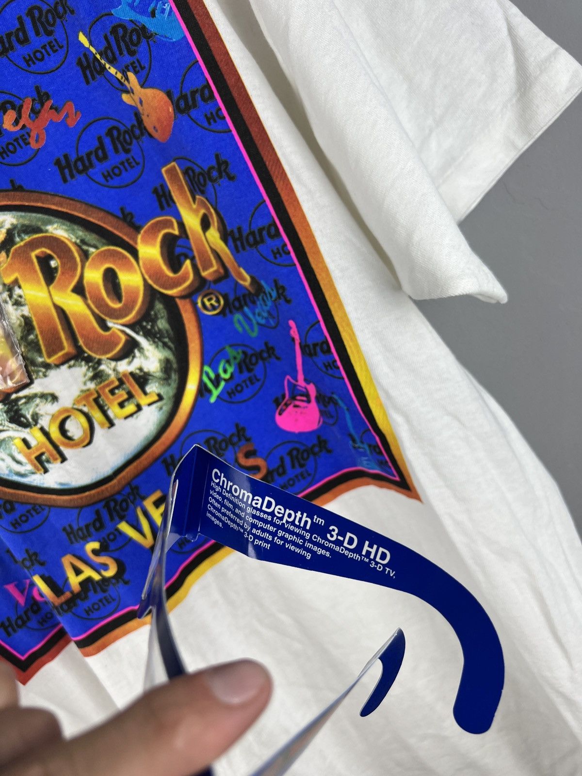 Band Tees × Hard Rock Cafe × Vintage Vintage 3D Hard Rock Las Vegas tee 1990 with 3D glass y2k Size US L / EU 52-54 / 3 - 14 Thumbnail