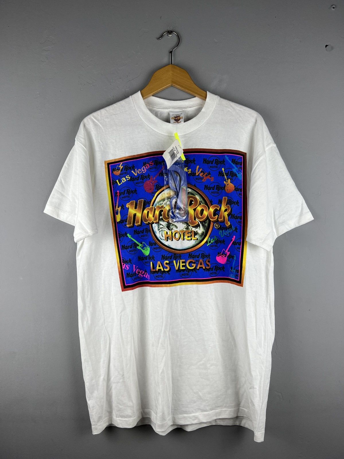 Band Tees × Hard Rock Cafe × Vintage Vintage 3D Hard Rock Las Vegas tee 1990 with 3D glass y2k Size US L / EU 52-54 / 3 - 1 Thumbnail