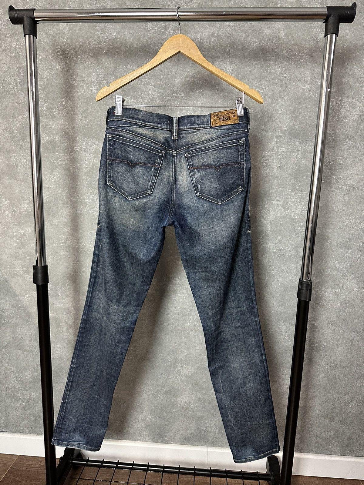 Diesel × Vintage Diesel Vintage Washed Distressed Made in Italy Denim Pants Size 30" / US 8 / IT 44 - 7 Thumbnail