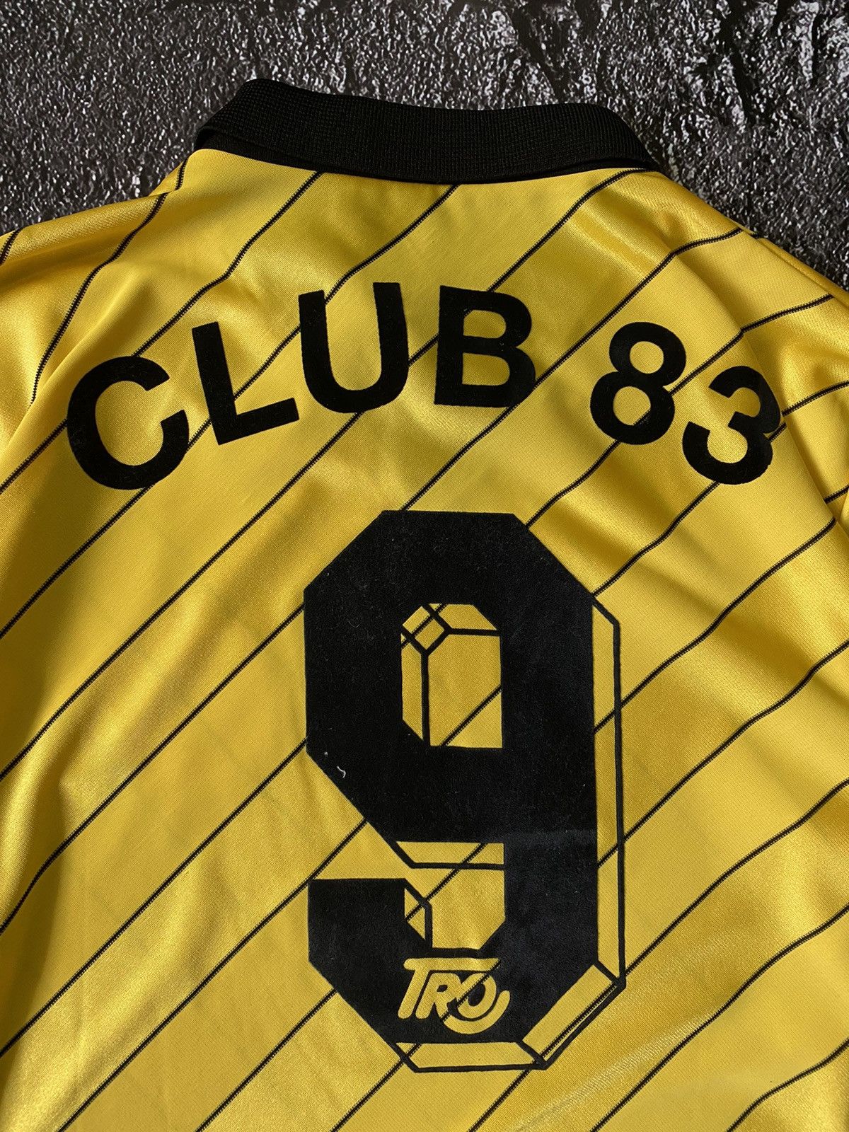 Vintage VINTAGE 80s TRO RAIFFEISEN CLUB 83 SOCCER JERSEY Size US L / EU 52-54 / 3 - 7 Thumbnail