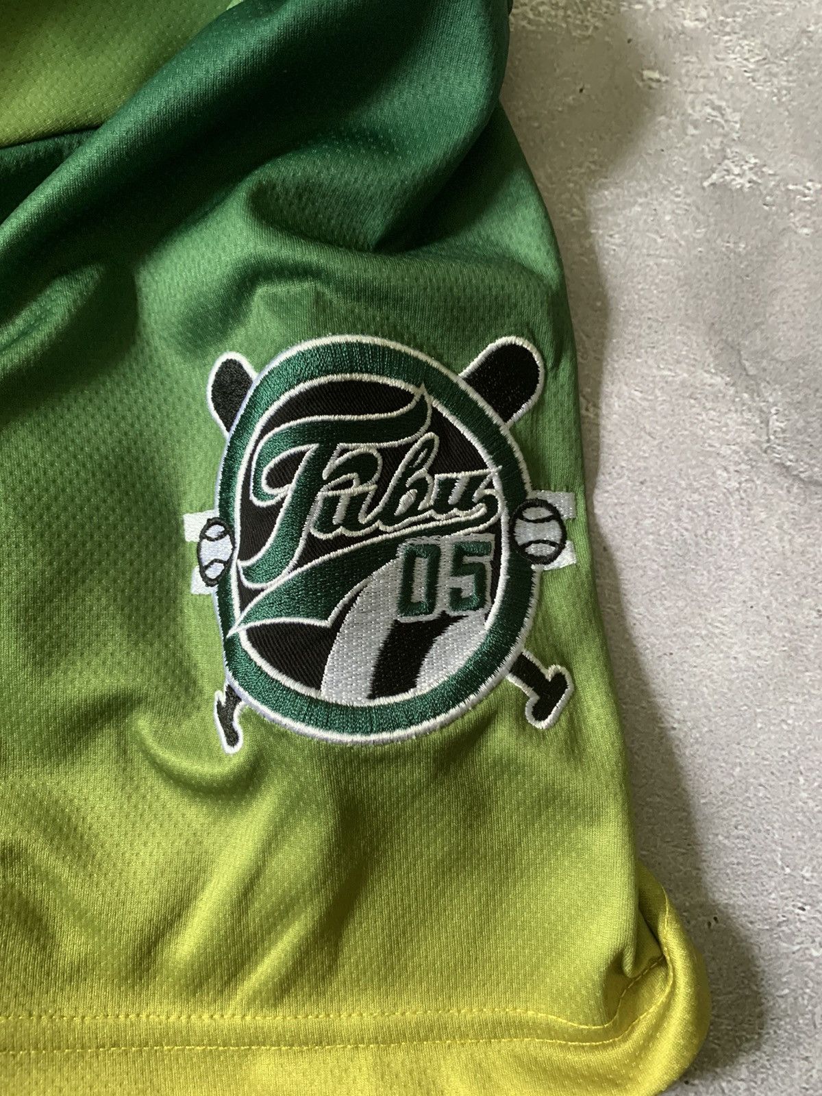 Fubu × Vintage Vintage Fubu Jersey Baseball Shirt 90s Rap Tee Hip Hop Size US M / EU 48-50 / 2 - 5 Thumbnail