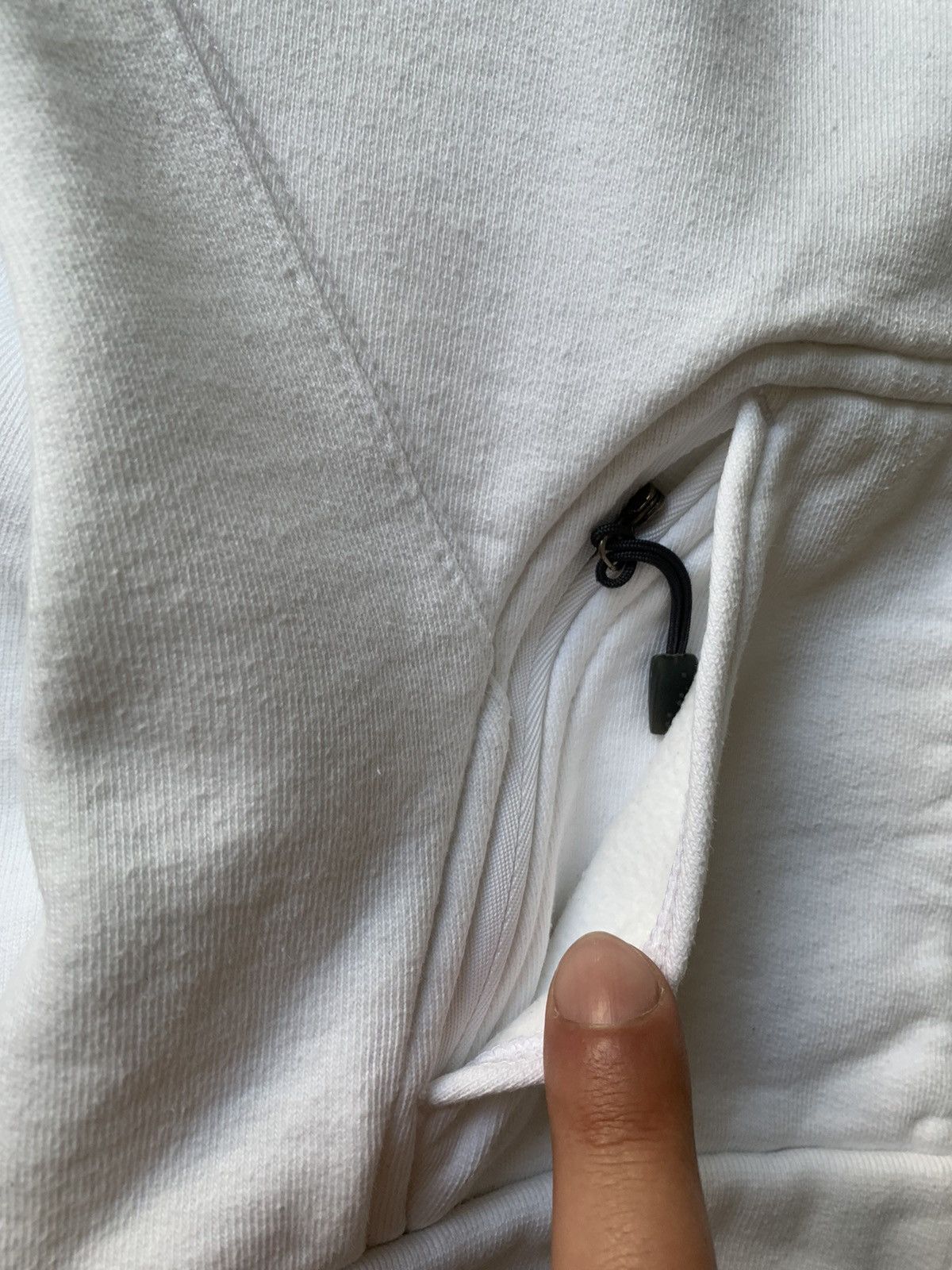 Nike ACG 00s Vintage Nike ACG Women’s White Zip Up Hoodie Size S / US 4 / IT 40 - 8 Thumbnail
