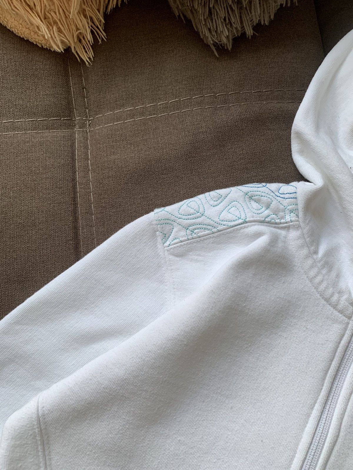 Nike ACG 00s Vintage Nike ACG Women’s White Zip Up Hoodie Size S / US 4 / IT 40 - 5 Thumbnail
