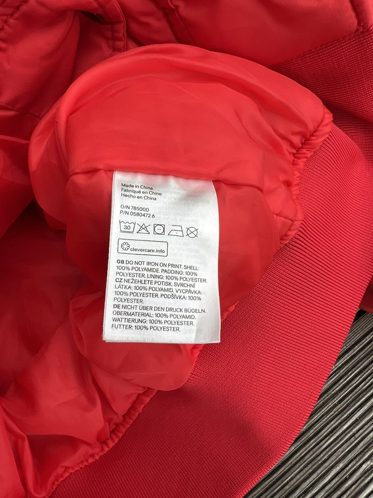 H&M × Justin Bieber Justin Bieber Purpose Tour Red Team Bomber Jacket Size US S / EU 44-46 / 1 - 9 Thumbnail