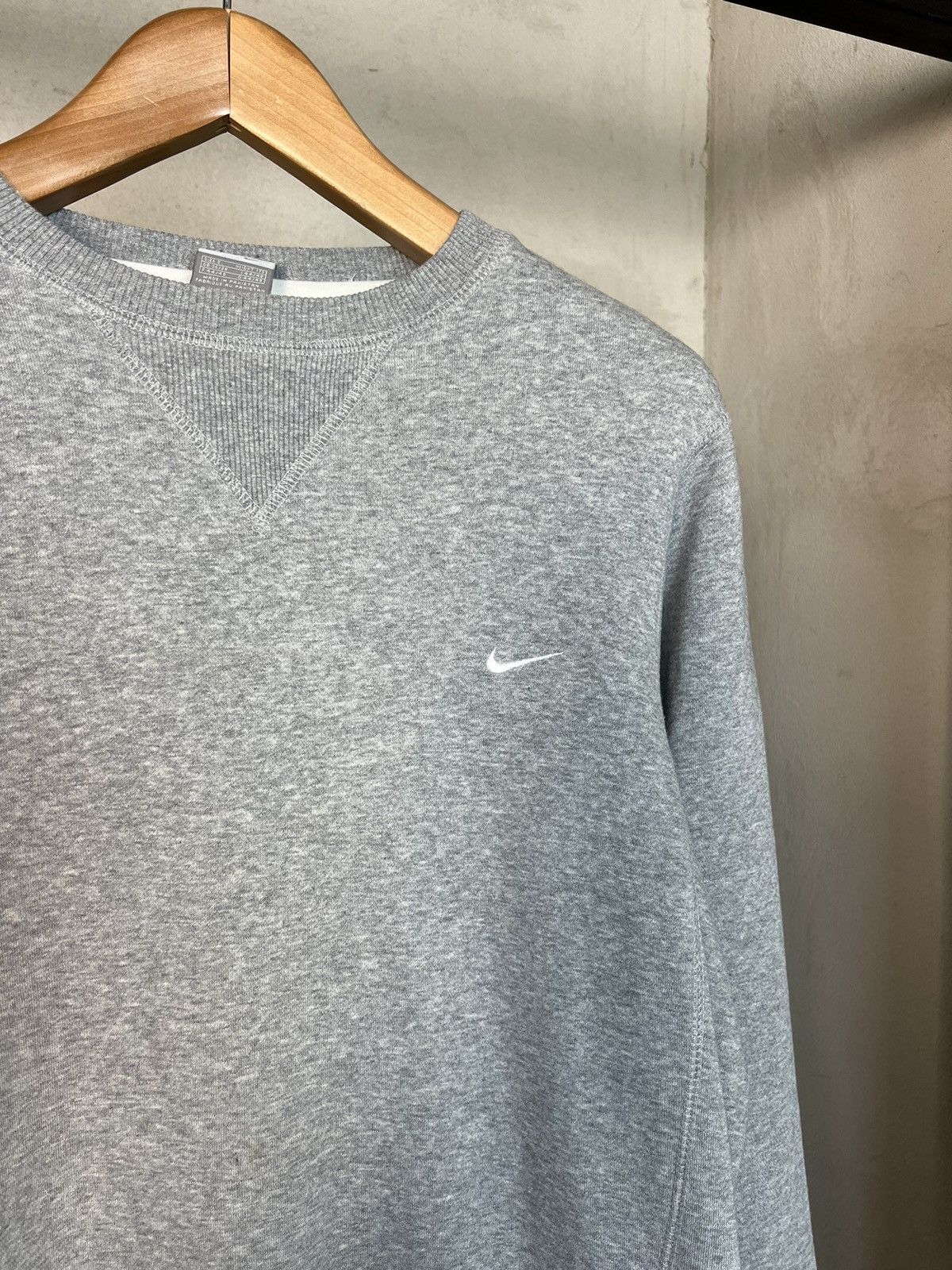 Nike × Vintage Vintage Nike Sweatshirt Small Swoosh Size US S / EU 44-46 / 1 - 3 Thumbnail