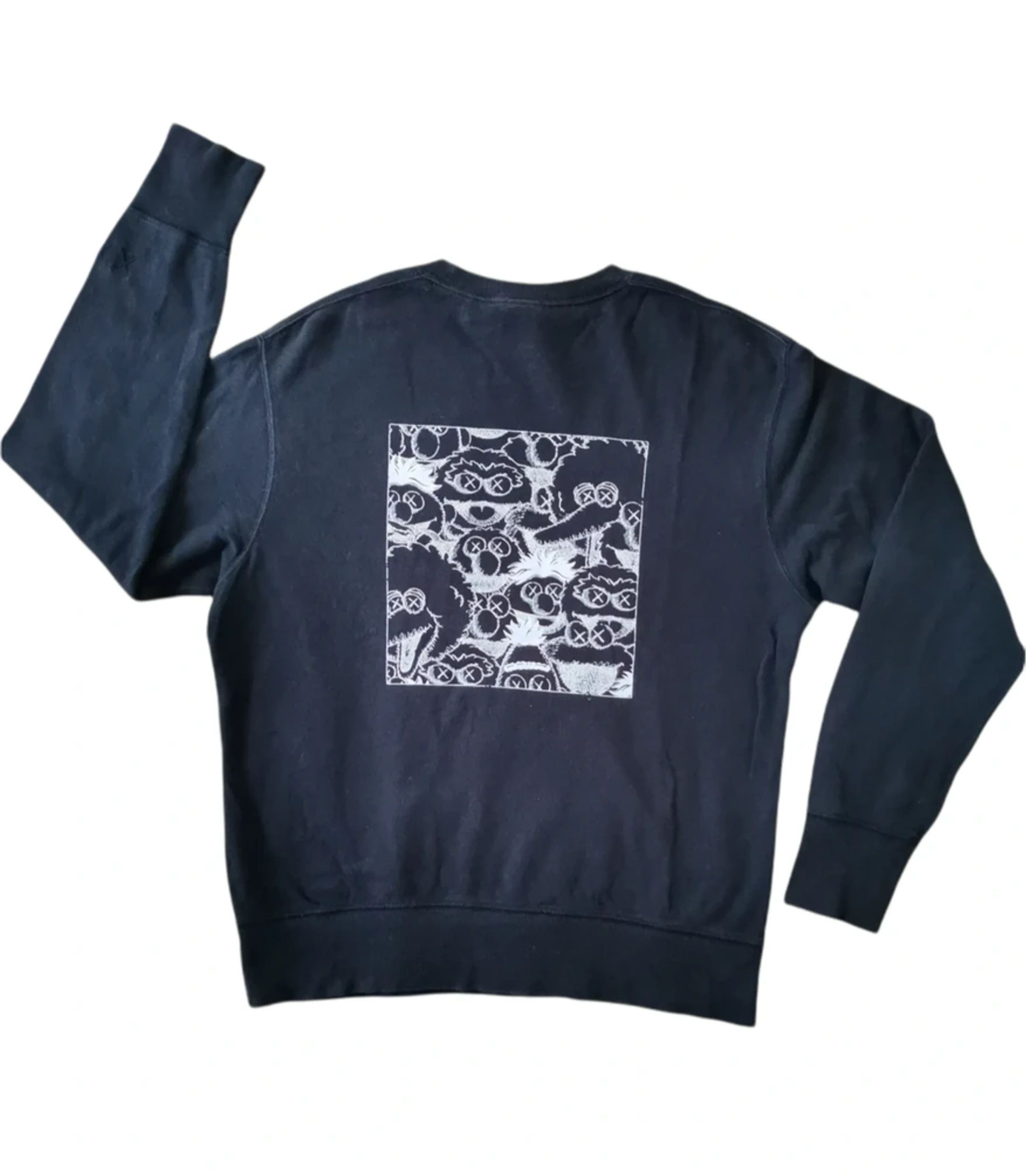 Cartoon Network Kaws x Sesame Street Sweatshirt OriginalFake Designer Size US S / EU 44-46 / 1 - 1 Thumbnail