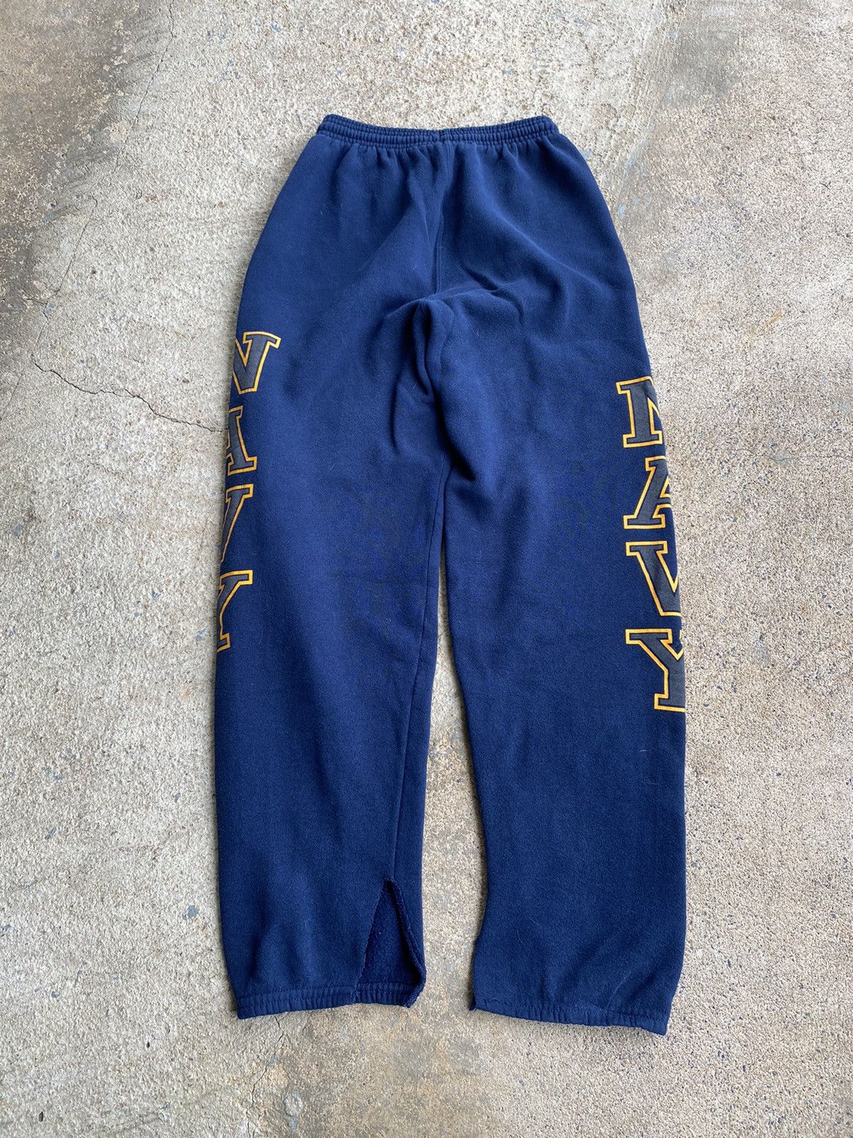 Japanese Brand × Vintage Vintage 90’s Navy USN Spellout Distressed Sweatpants Size US 26 / EU 42 - 1 Thumbnail