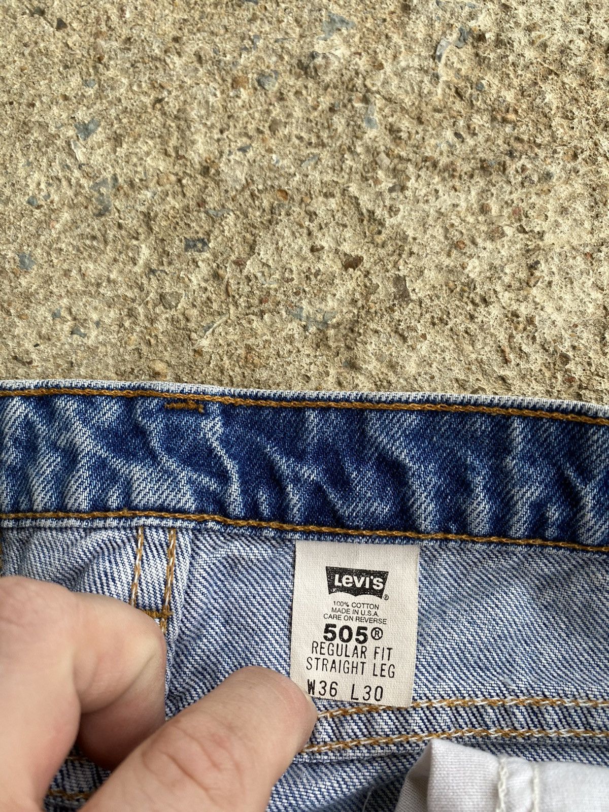 Levi's × Vintage Vintage 90’s Levi’s 505 Faded Orange Tab Jeans Size US 34 / EU 50 - 10 Thumbnail