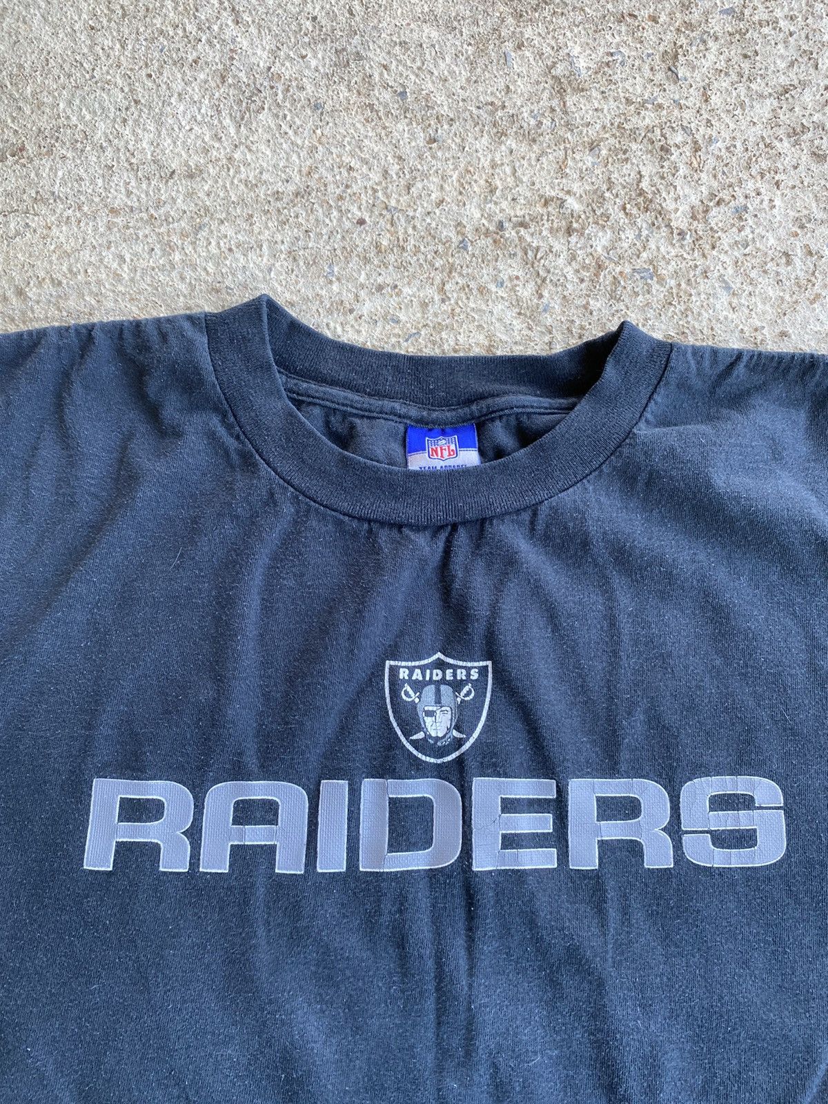 NFL × Vintage Vintage Y2K Reebok Raiders Football Faded Black Shirt Size US XL / EU 56 / 4 - 2 Thumbnail