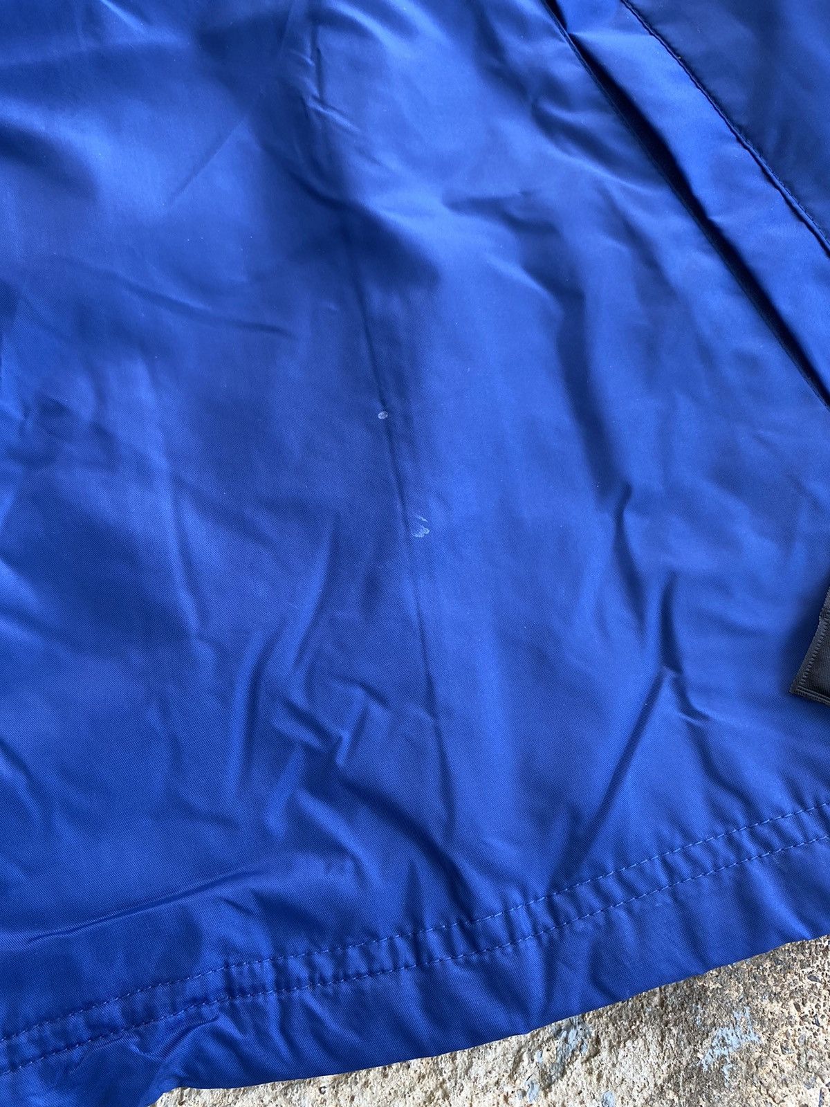 Nike × Vintage Vintage Y2K Nike Blue Full Zip Windbreaker Jacket Size US XL / EU 56 / 4 - 4 Thumbnail