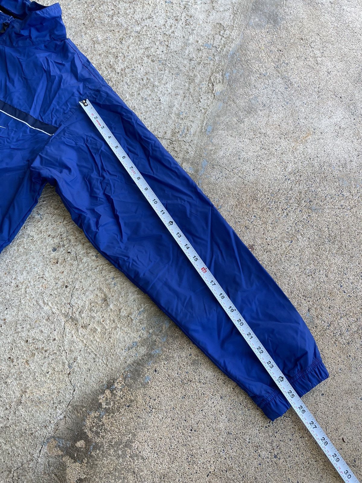 Nike × Vintage Vintage Y2K Nike Blue Full Zip Windbreaker Jacket Size US XL / EU 56 / 4 - 12 Thumbnail