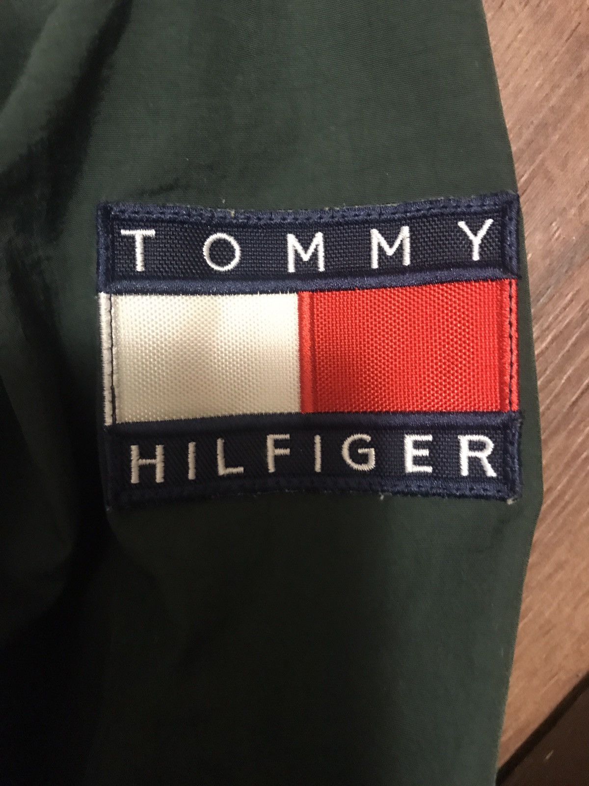 Tommy Hilfiger Vintage Tommy Hilfiger windbreaker jacket Green Size US XL / EU 56 / 4 - 2 Thumbnail