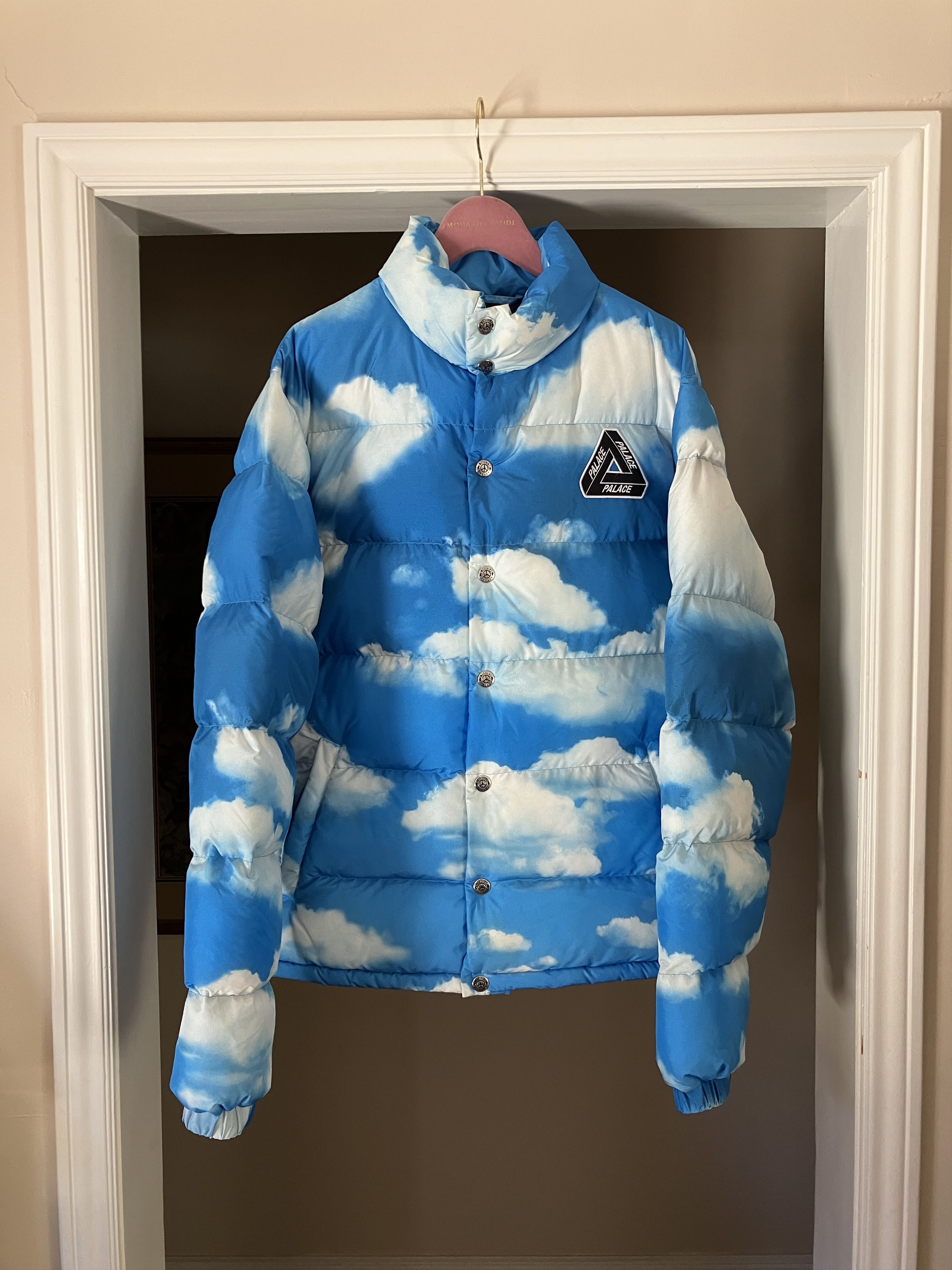 Moschino cloud puffer jacket hotsell