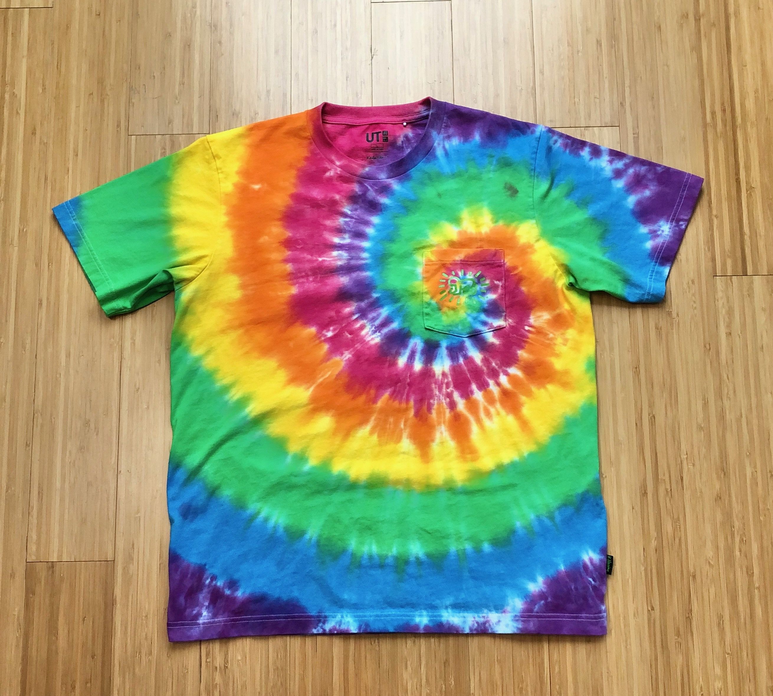 Uniqlo Keith Haring Uniqlo Party of Life NY Tie dye shirt Size US L / EU 52-54 / 3 - 1 Thumbnail