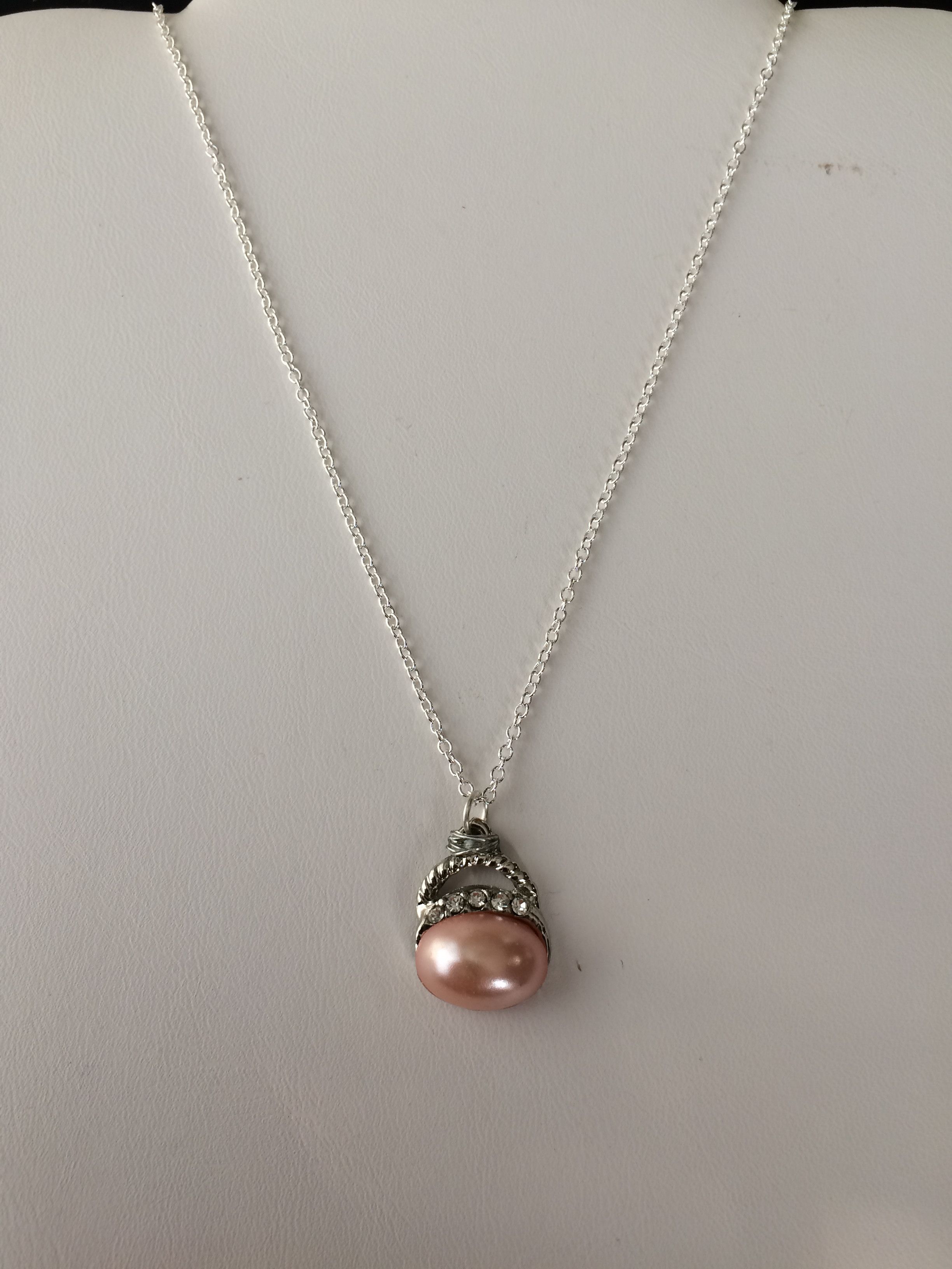 Designer Pink Seashell Chain Necklace With Czs Size ONE SIZE - 2 Thumbnail