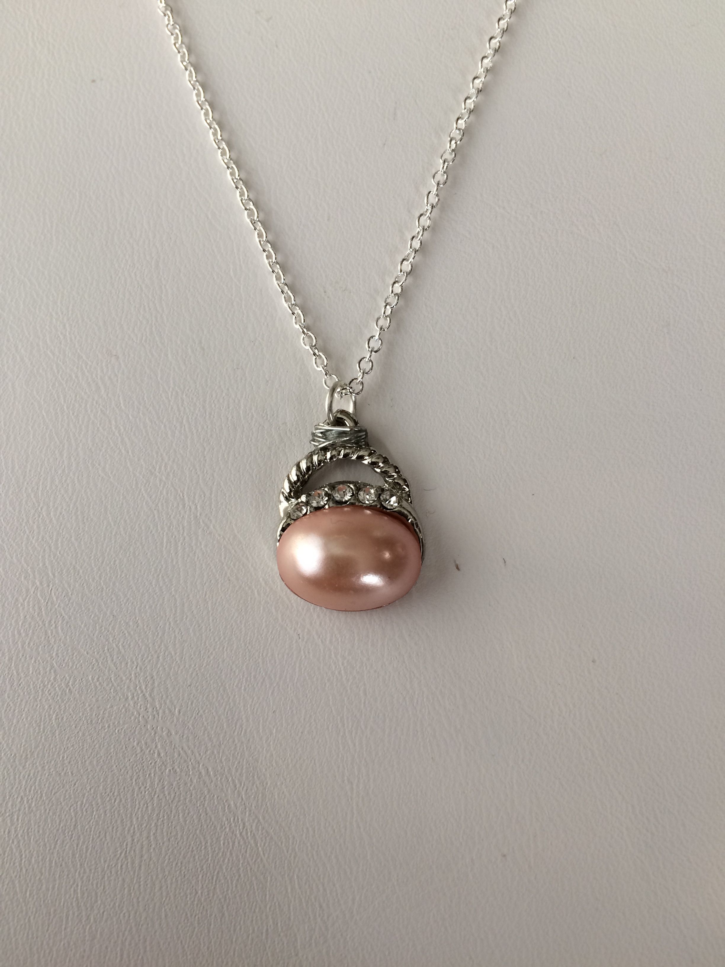 Designer Pink Seashell Chain Necklace With Czs Size ONE SIZE - 4 Thumbnail