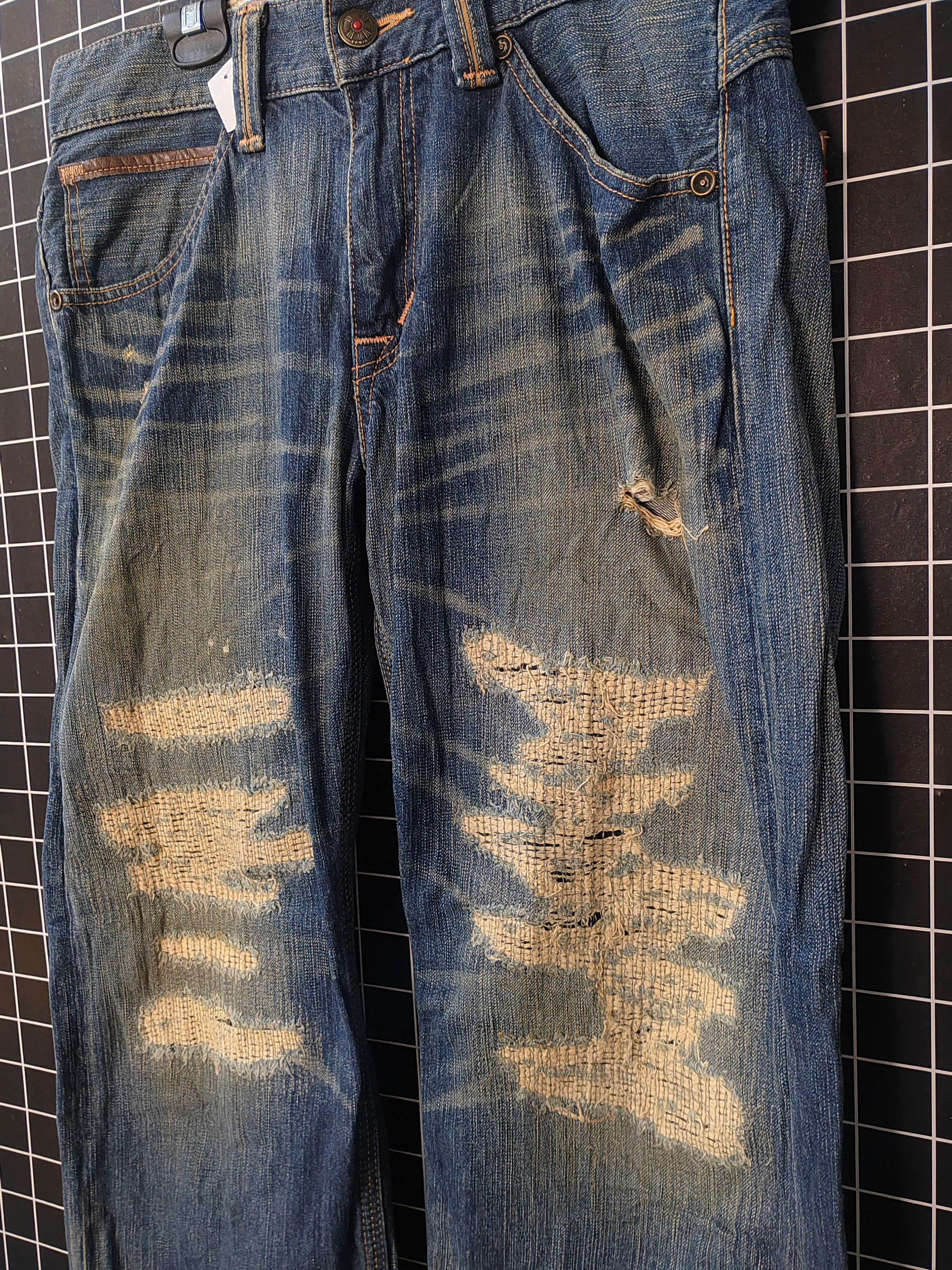Wrangler Vintage Wrangler Boro Style Distressed Denim Jeans Size US 32 / EU 48 - 2 Thumbnail