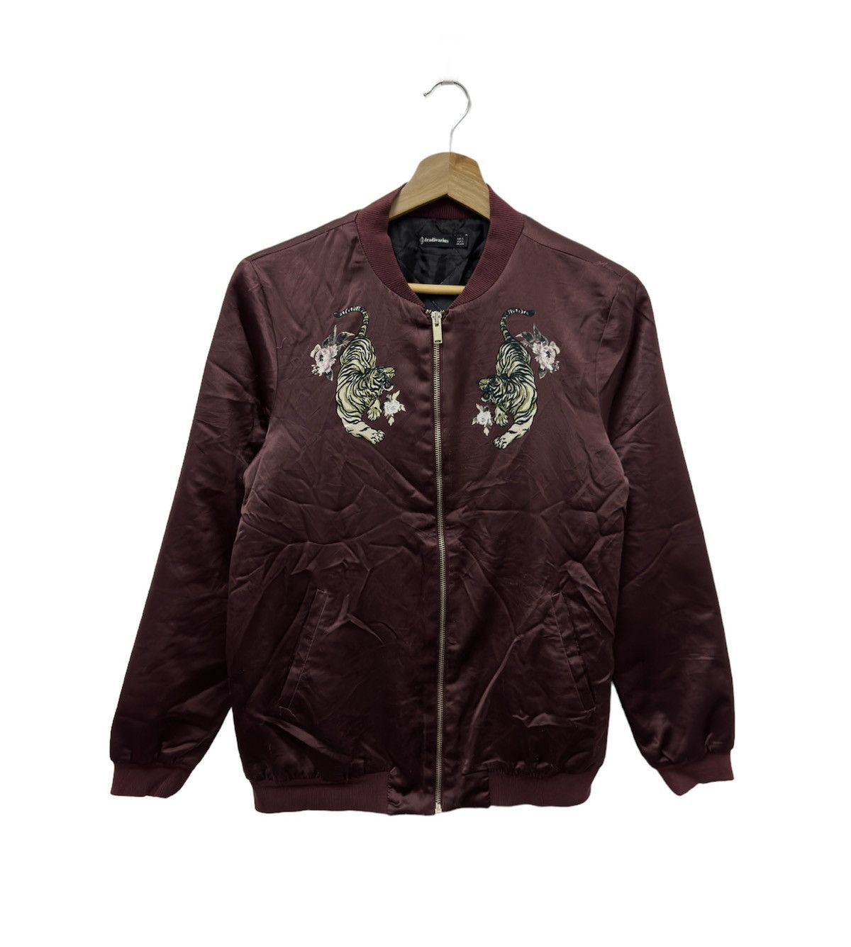 Vintage Vintage Japanesebrand Tiger Big Logo Sukajan Jacket Size US XS / EU 42 / 0 - 3 Thumbnail