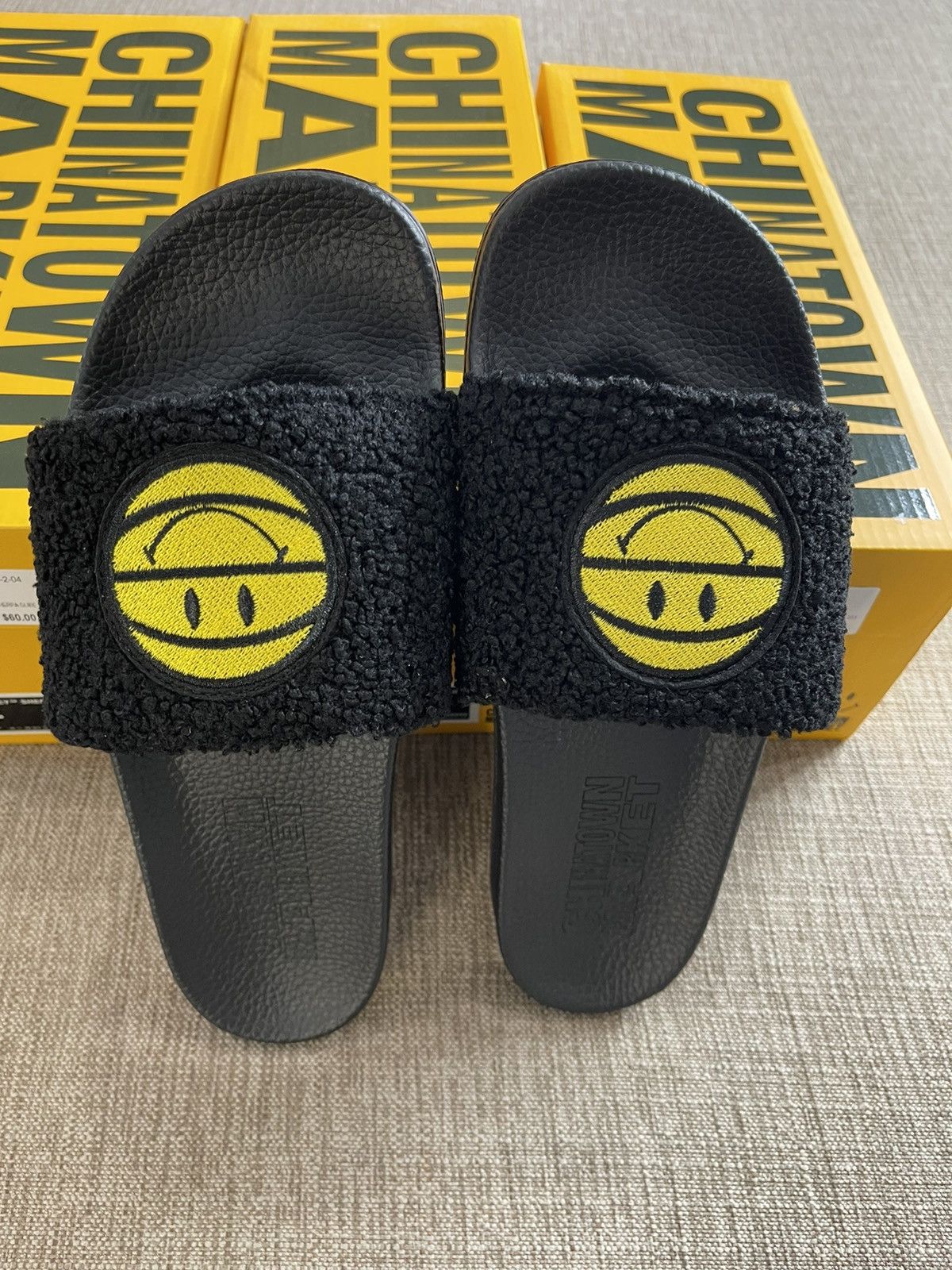 Market Chinatown Market Smiley Sherpa Ball Slide Size US 11 / EU 44 - 1 Thumbnail