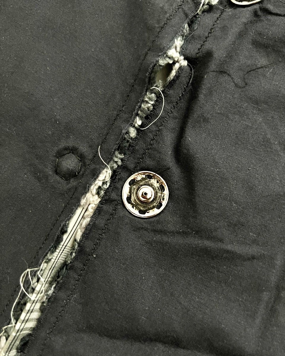 Maison Margiela AW1992-1993 Frayed Edge Oversized Button Vest Size M / US 6-8 / IT 42-44 - 5 Thumbnail
