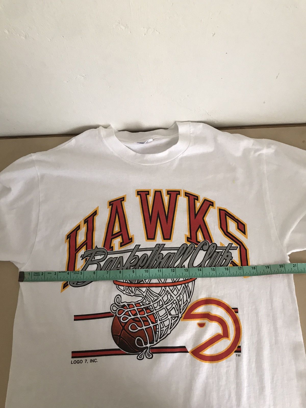 Vintage Vintage Hawks Basketball Club Logo 7 T-shirts Size US L / EU 52-54 / 3 - 7 Thumbnail