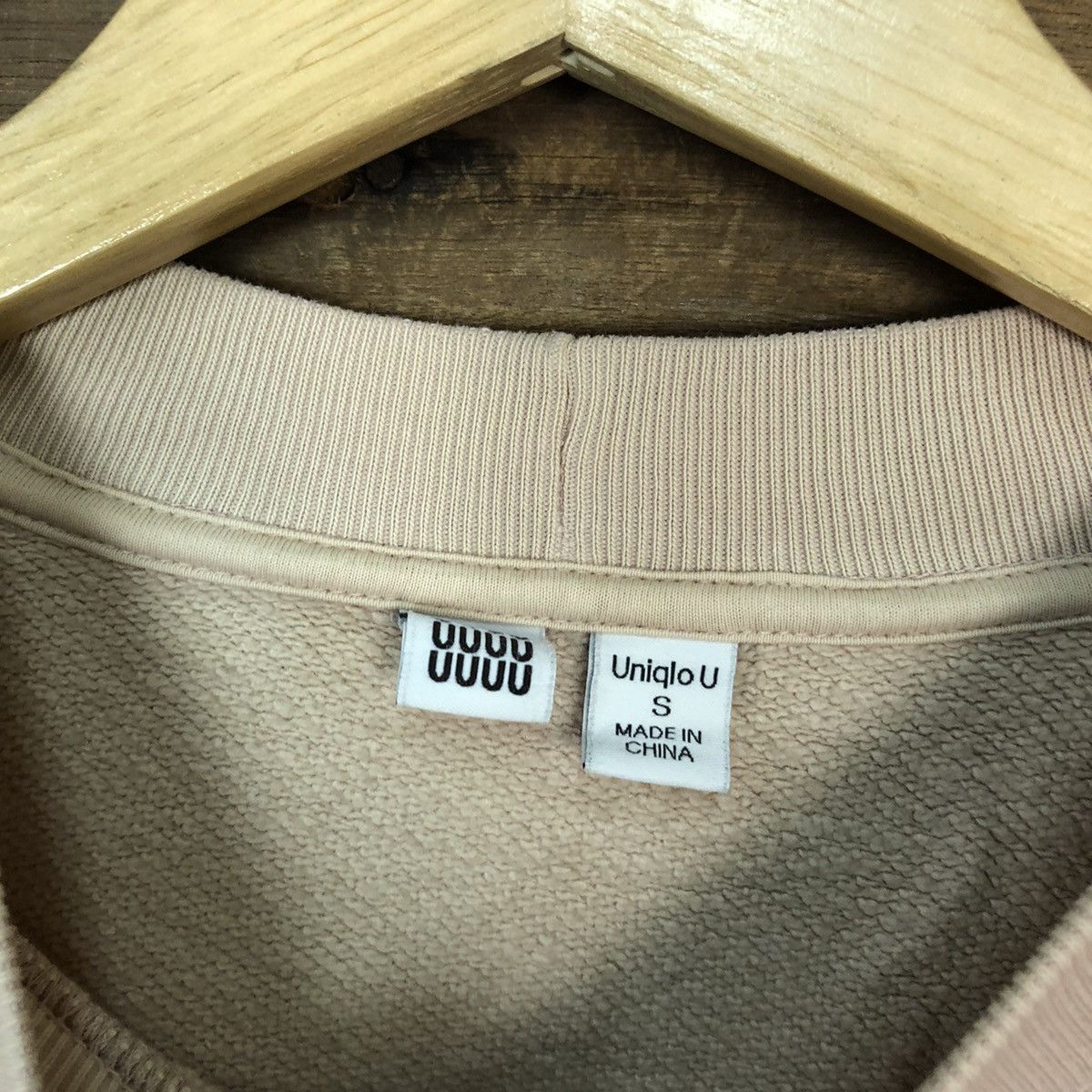 Undercover × Uniqlo × Vintage Uniqlo X Undercover Cream Sweatshirt #5606 Size XS / US 0-2 / IT 36-38 - 7 Thumbnail