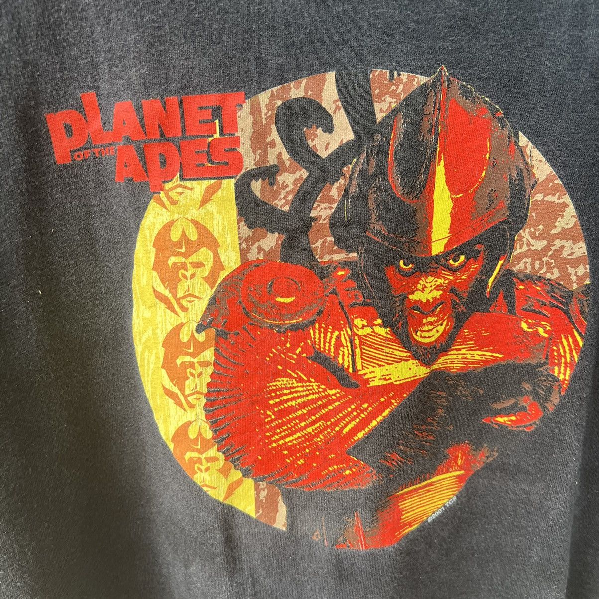 Vintage VINTAGE TEE SHIRT Y2K PLANET OF THE APES COPYRIGHT 2001 Size US XL / EU 56 / 4 - 3 Thumbnail