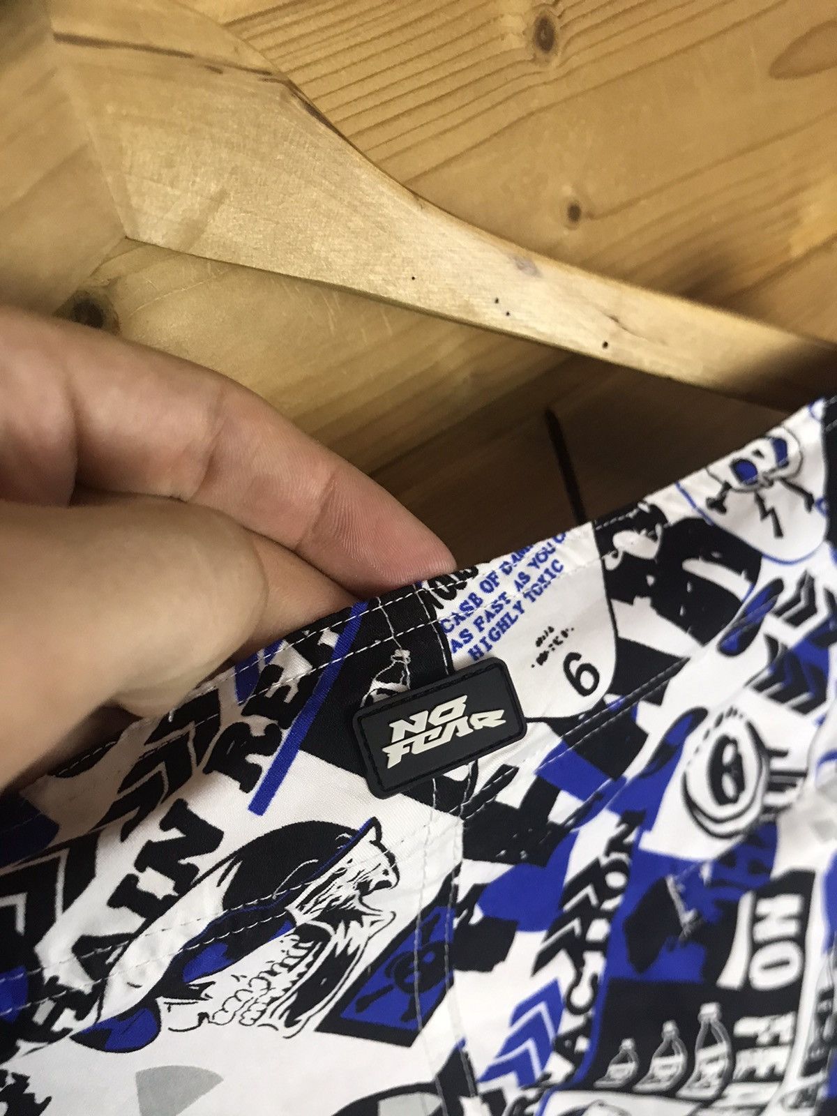 No Fear No Fear over print graphics shorts Size US 36 / EU 52 - 7 Thumbnail