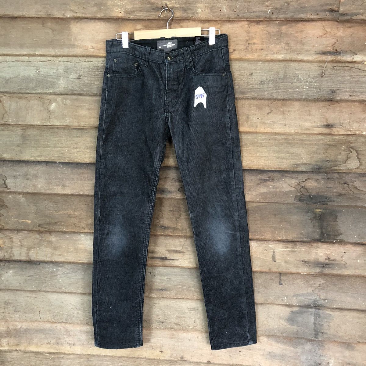 H&M H&M Black Corduroy vintage Black Casual Pants #5585 Size 27" / US 4 / IT 40 - 1 Thumbnail