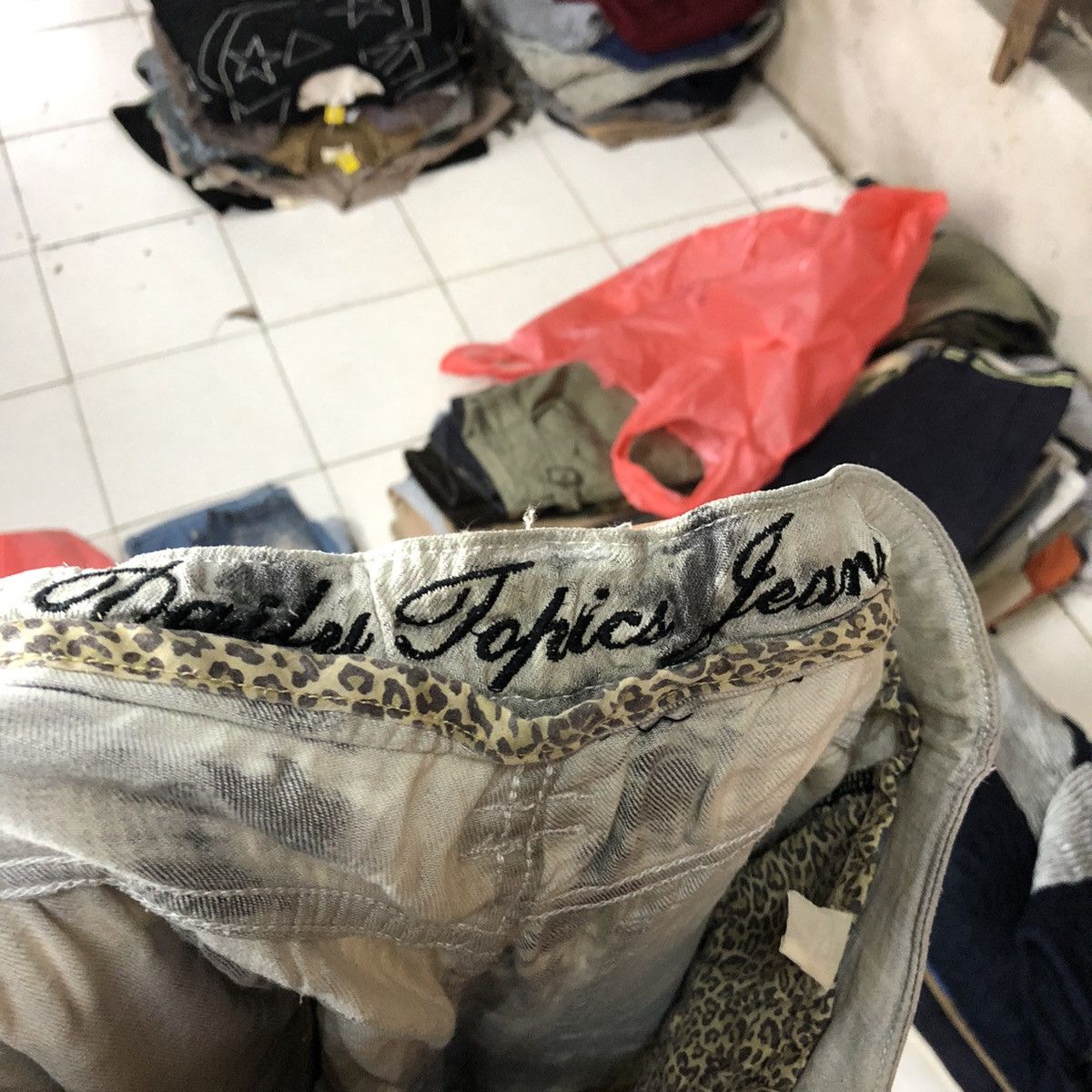 Japanese Brand Daily Topics Jeans White Jeans vintage #5736 Size 30" / US 8 / IT 44 - 16 Thumbnail