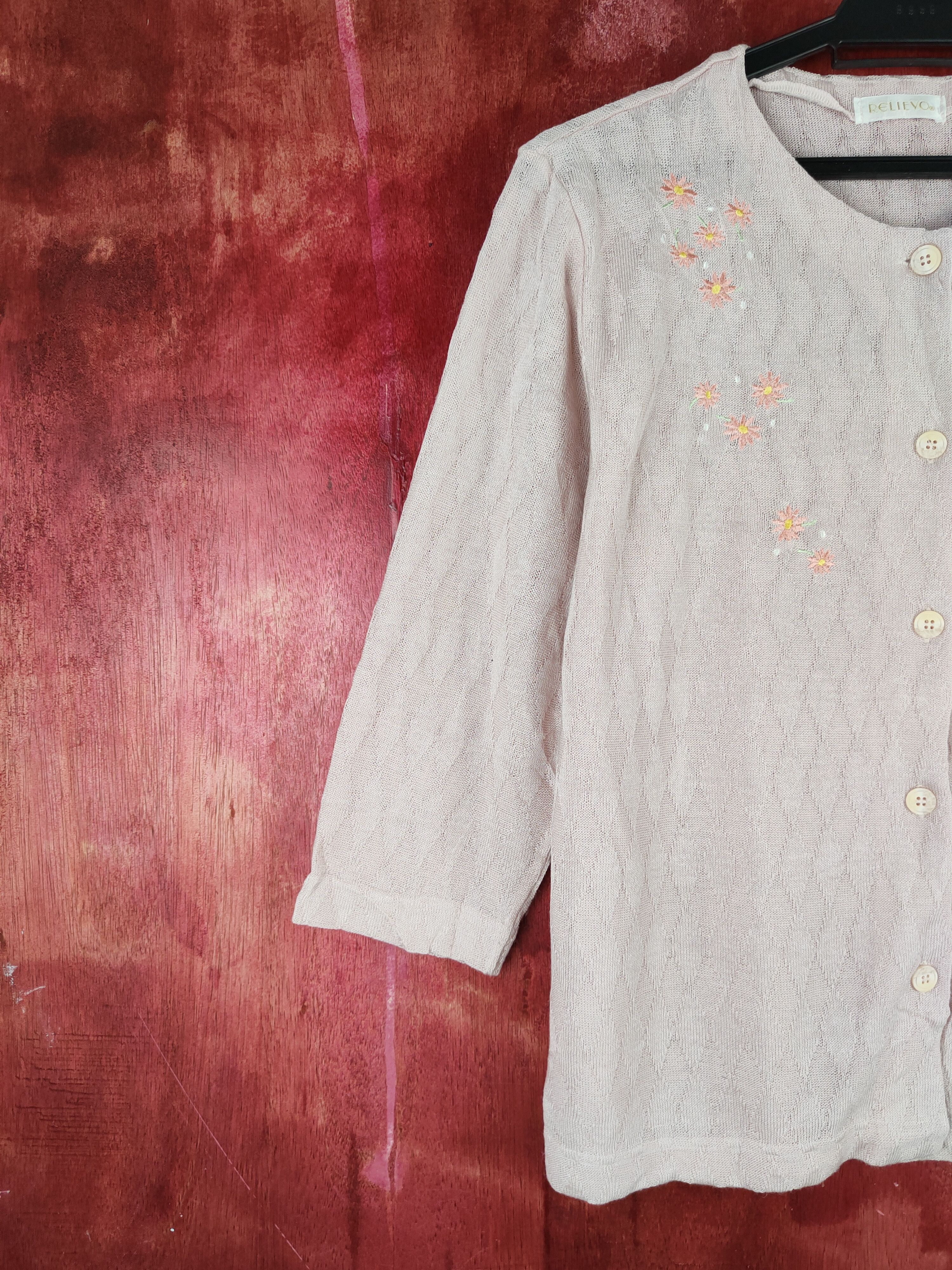Japanese Brand × Vintage Relievo-Flower Pink Blouses vintage #S866 Size M / US 6-8 / IT 42-44 - 3 Thumbnail