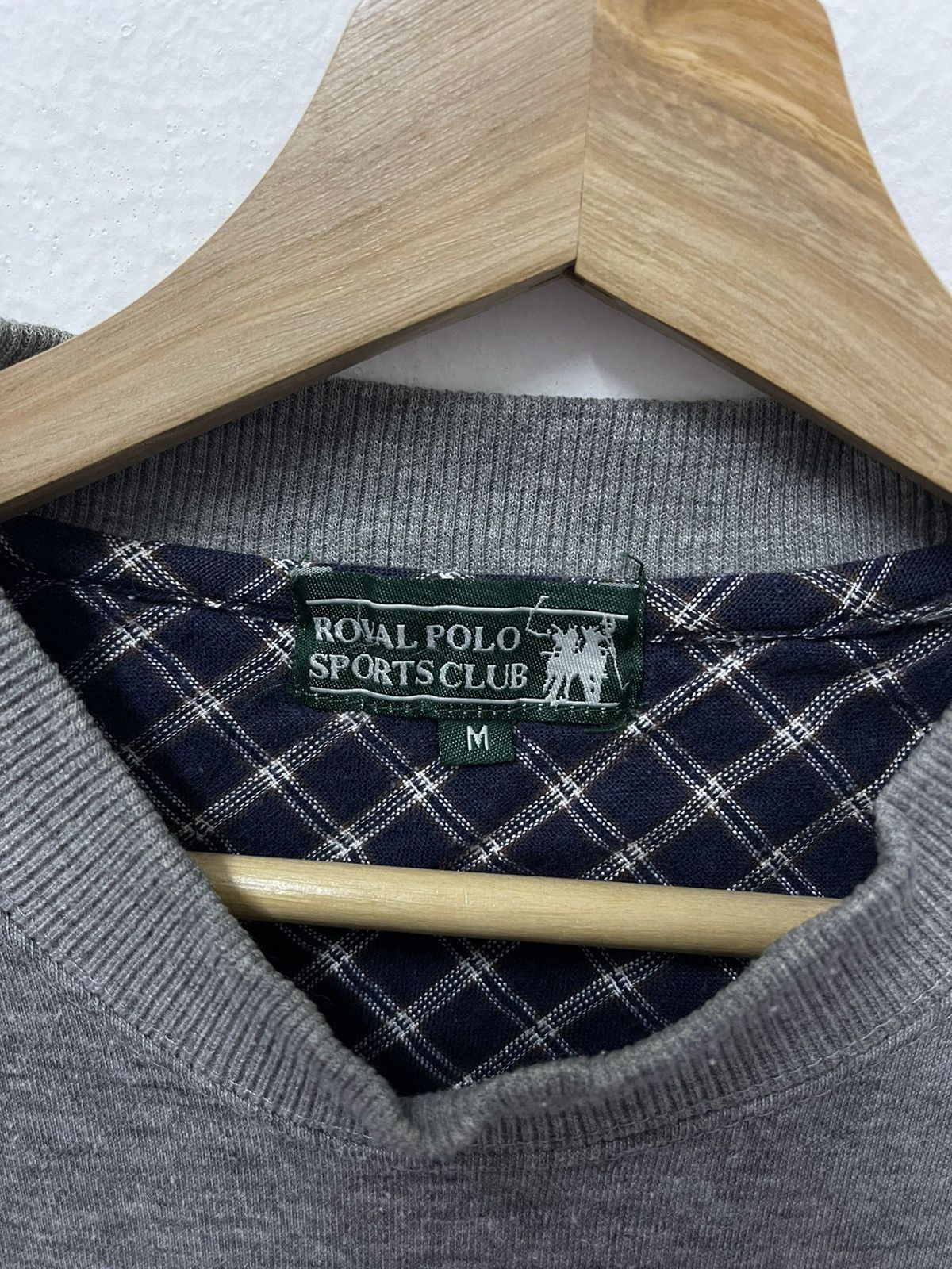 Japanese Brand × Vintage Vtg Royal Polo Sport Club Spell Out Embroidery Sweatshirt Size US M / EU 48-50 / 2 - 7 Thumbnail