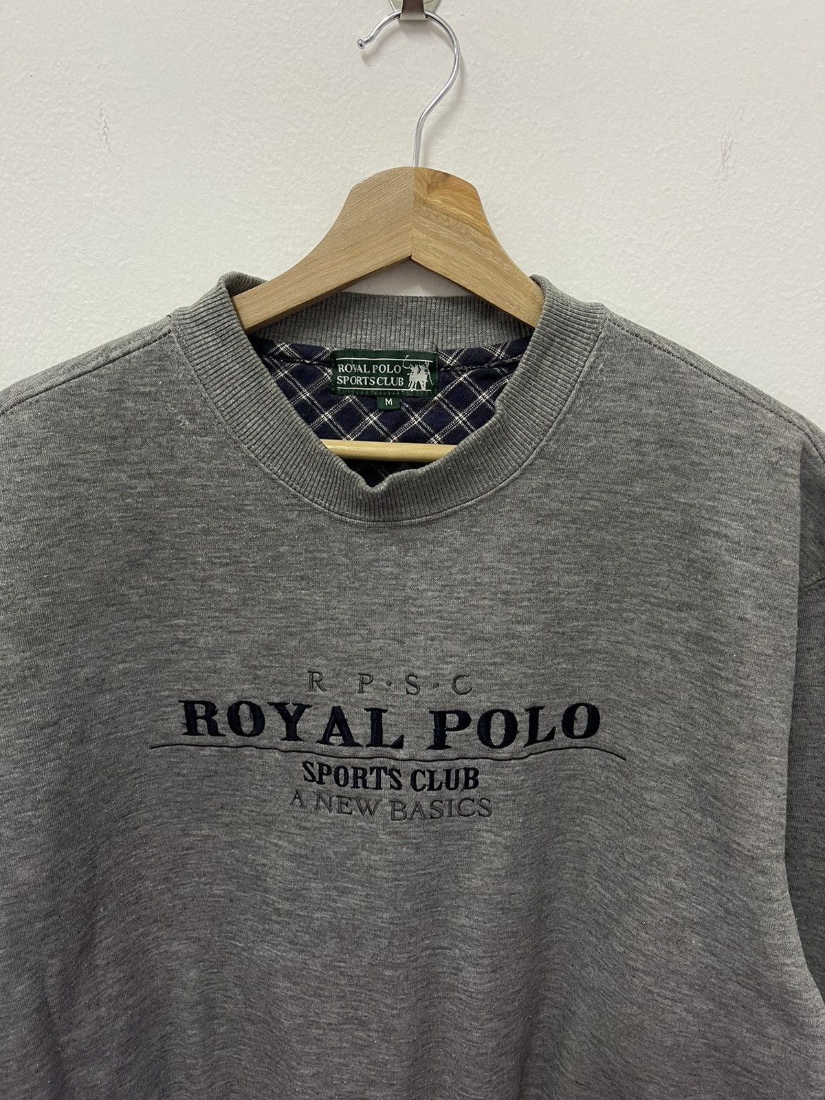 Japanese Brand × Vintage Vtg Royal Polo Sport Club Spell Out Embroidery Sweatshirt Size US M / EU 48-50 / 2 - 2 Thumbnail