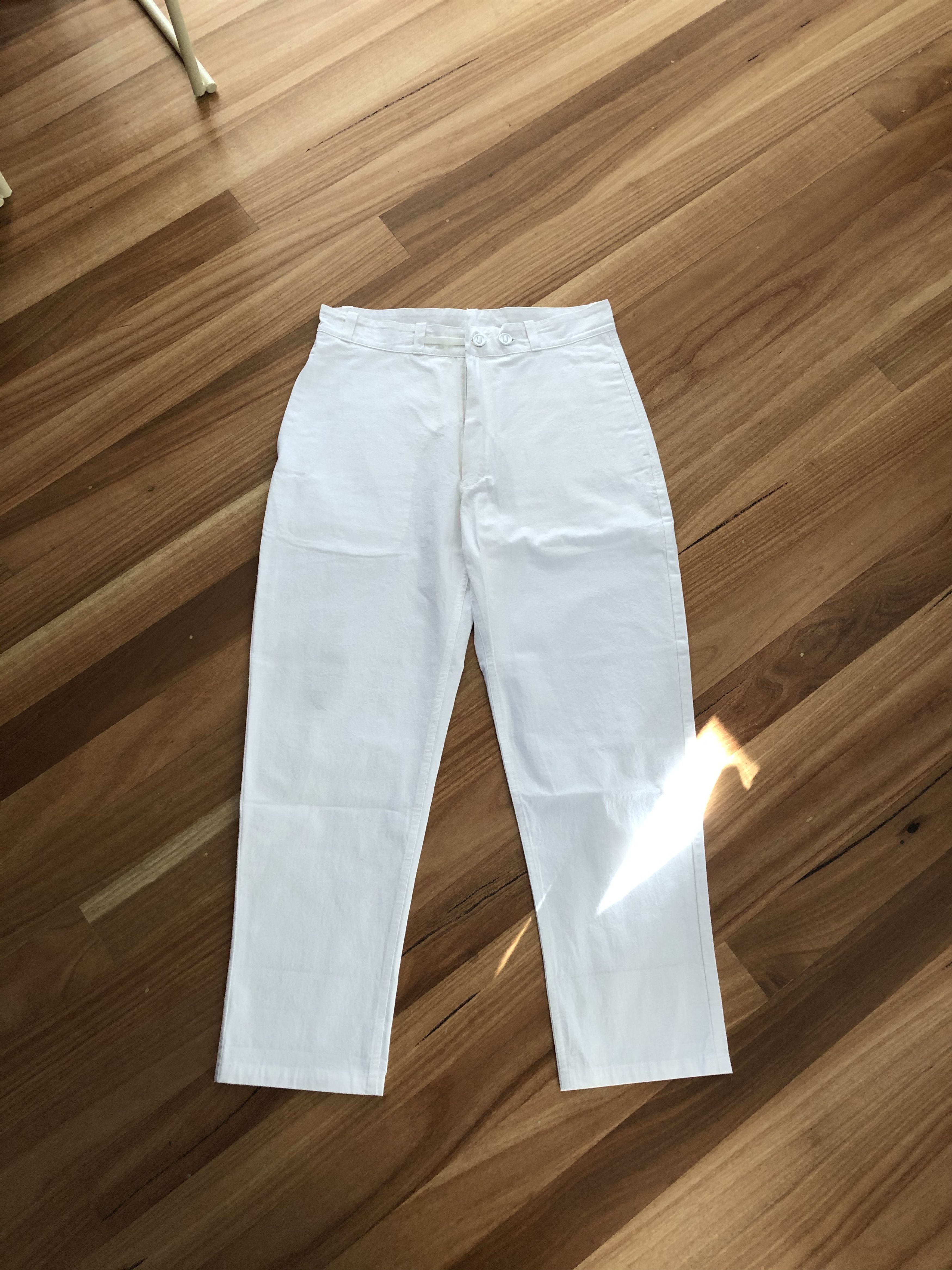 MAN-TLE R6P2 - White (Bio Wash) Size US 36 / EU 52 - 2 Thumbnail