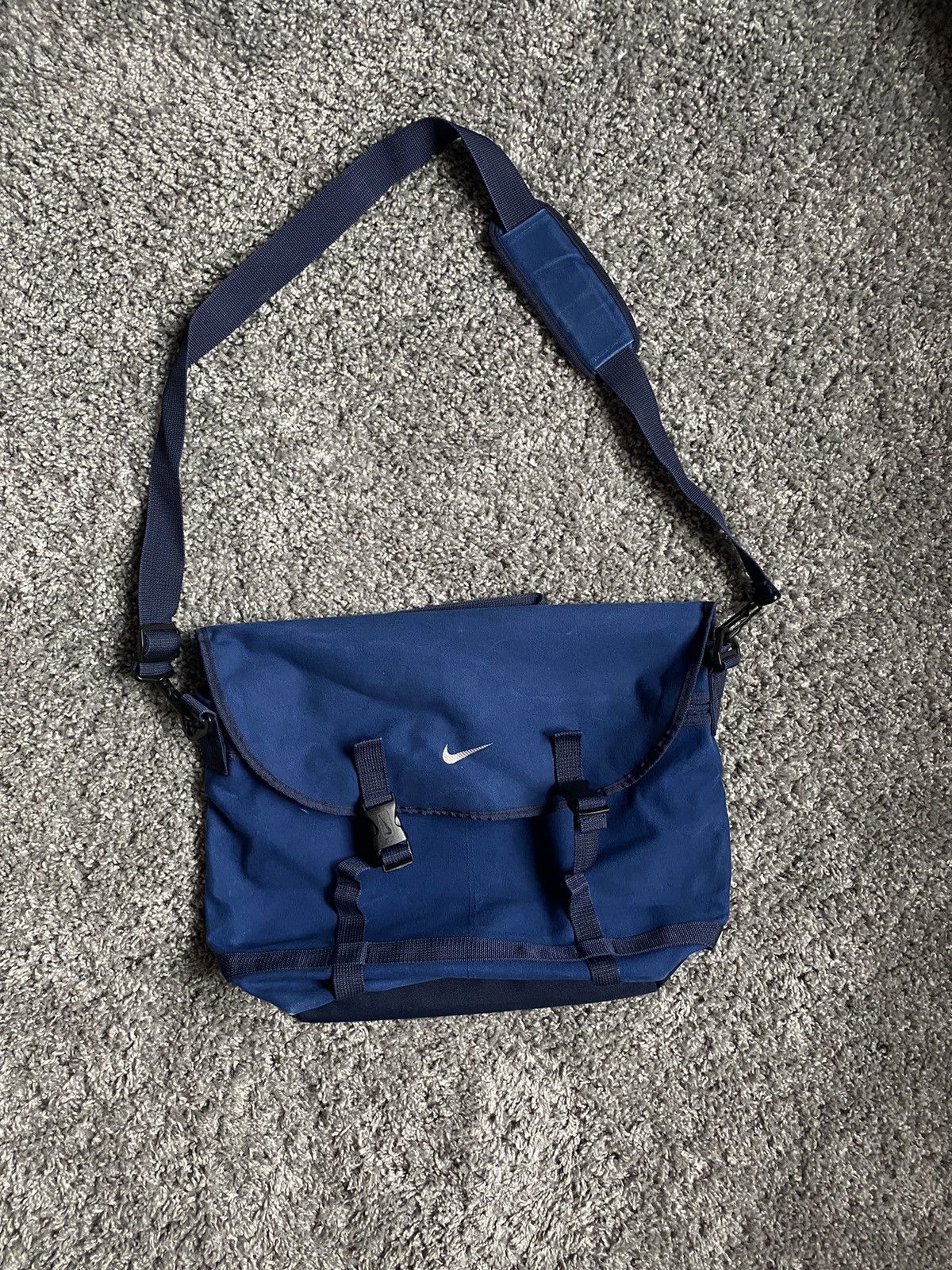 Pre-owned Nike X Vintage Nike Vintage Basic Logo School Bag In Blue