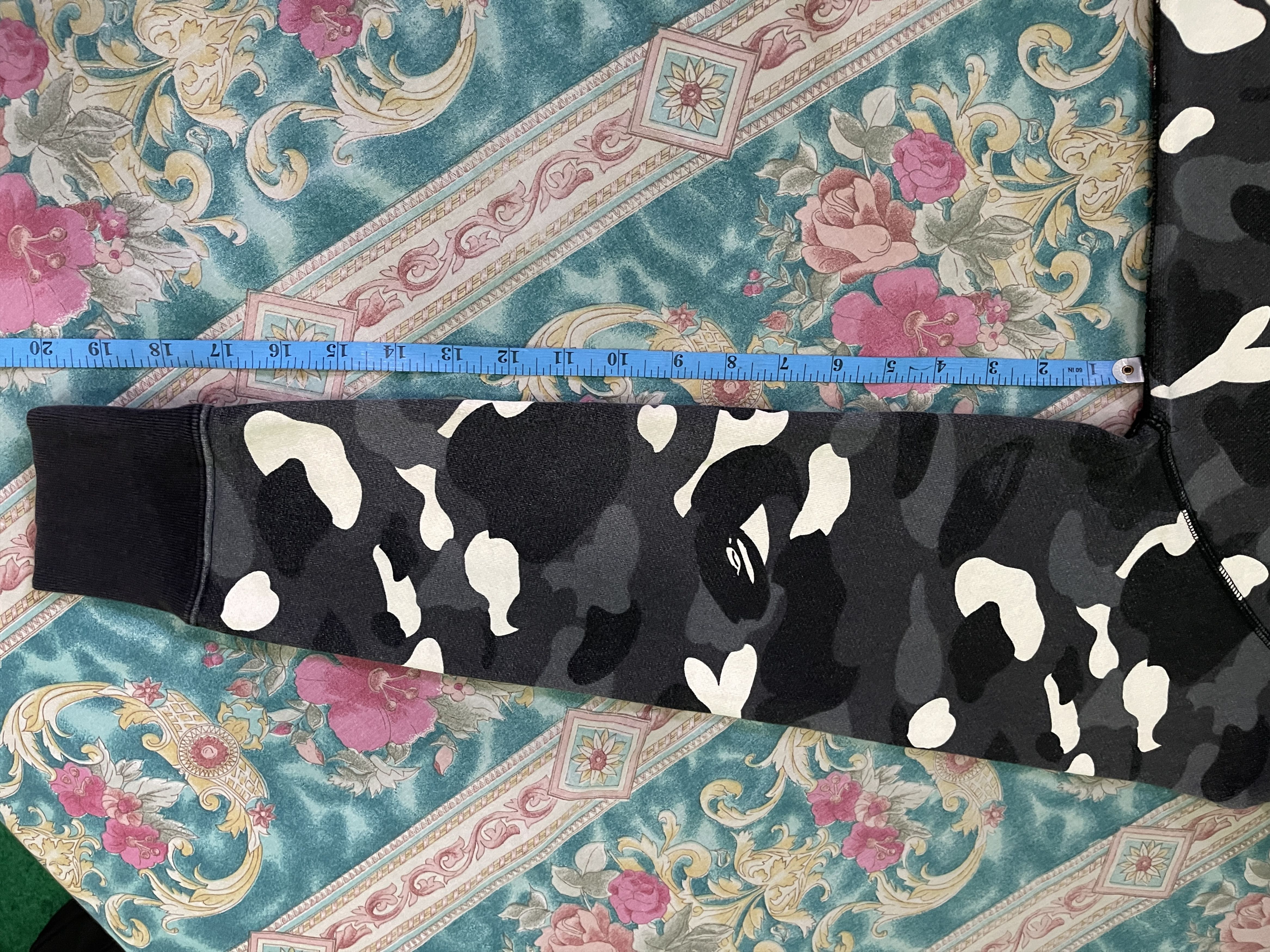 Bape City Camo NYC Logo Pullover Hoodie Size US S / EU 44-46 / 1 - 16 Thumbnail
