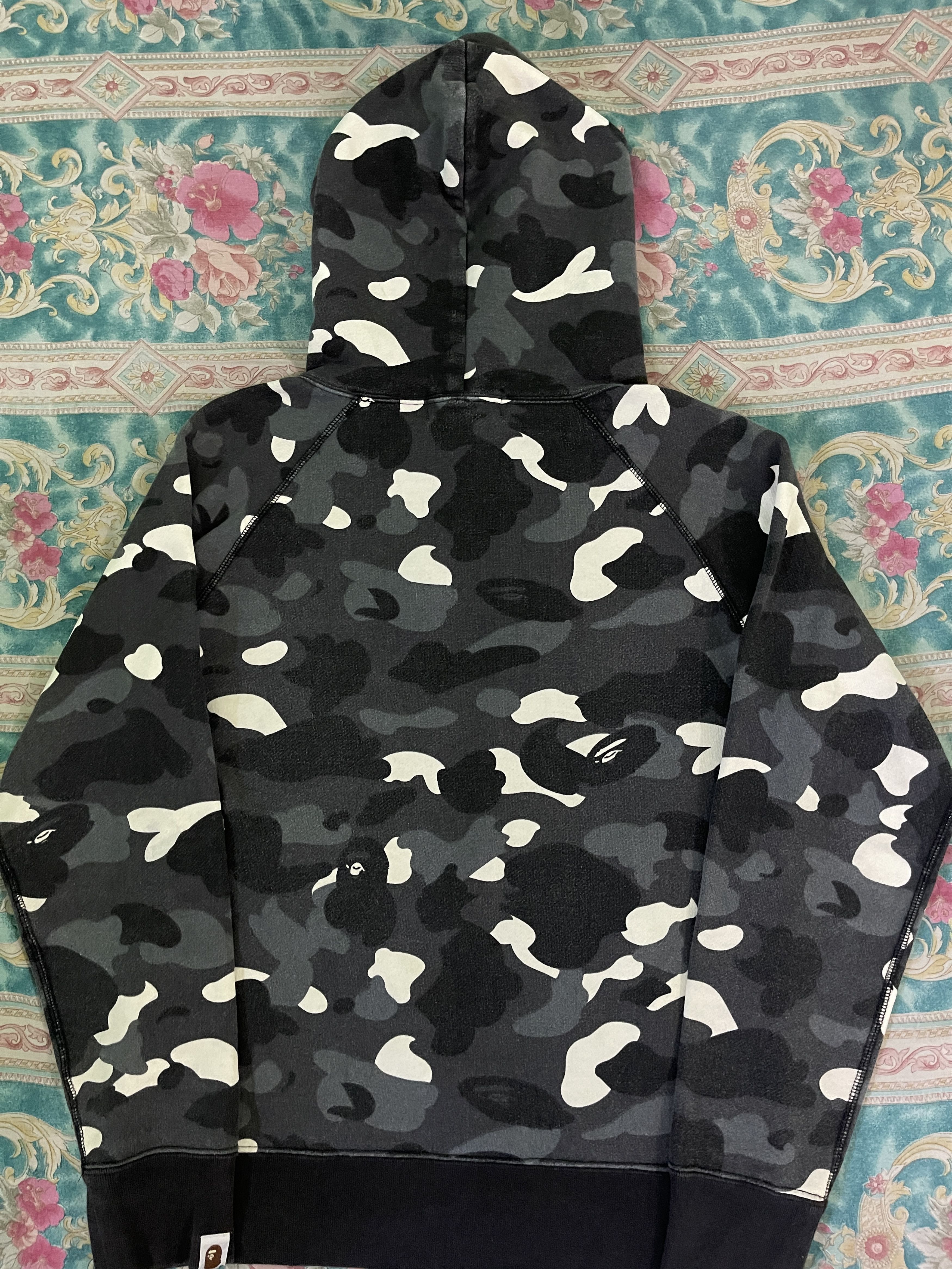 Bape City Camo NYC Logo Pullover Hoodie Size US S / EU 44-46 / 1 - 6 Thumbnail
