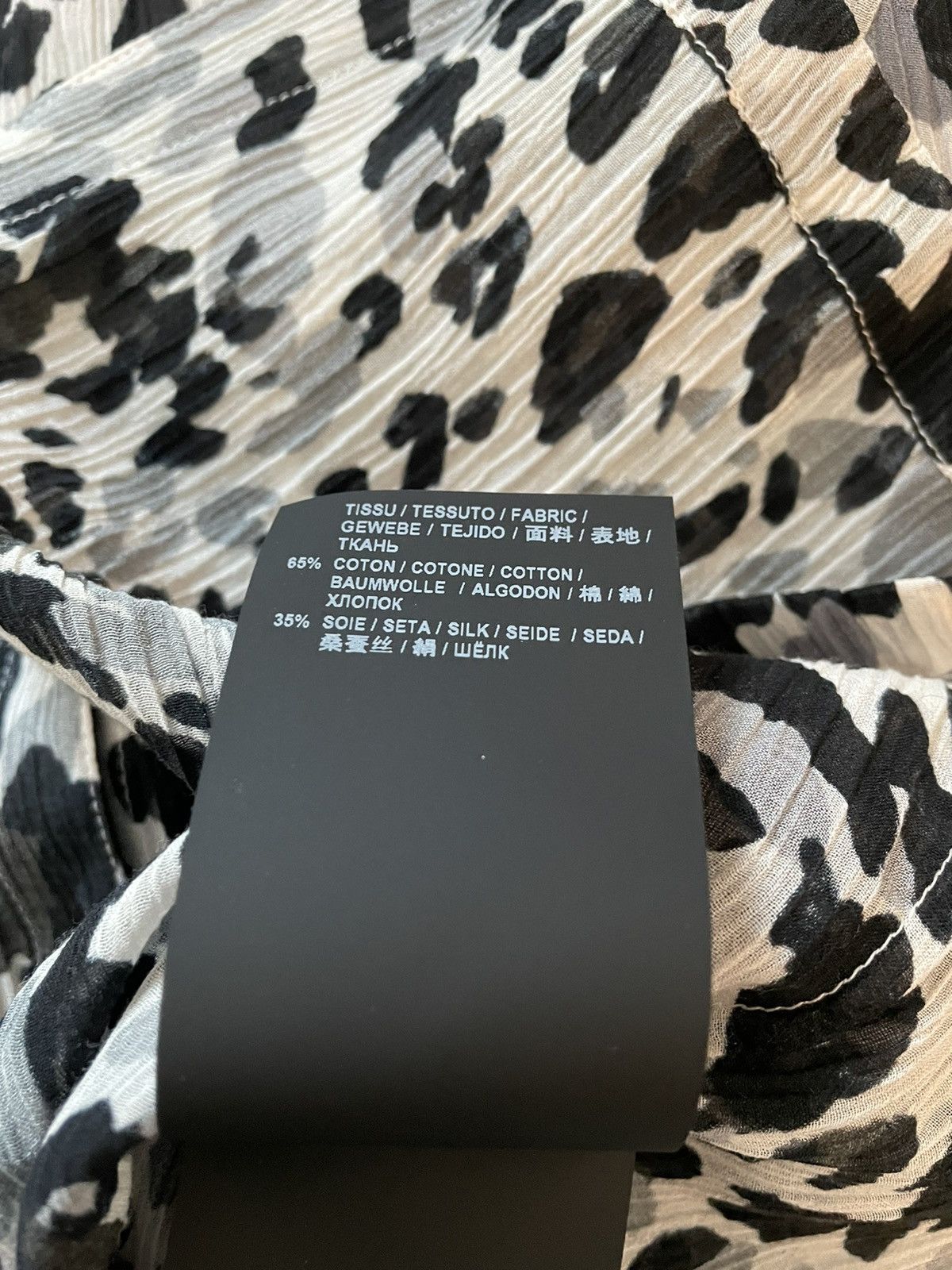 Hedi Slimane × Saint Laurent Paris × Yves Saint Laurent Rare $1,500 Brand NEW Sold Out Super Runway Silk Shirt Size US L / EU 52-54 / 3 - 9 Thumbnail