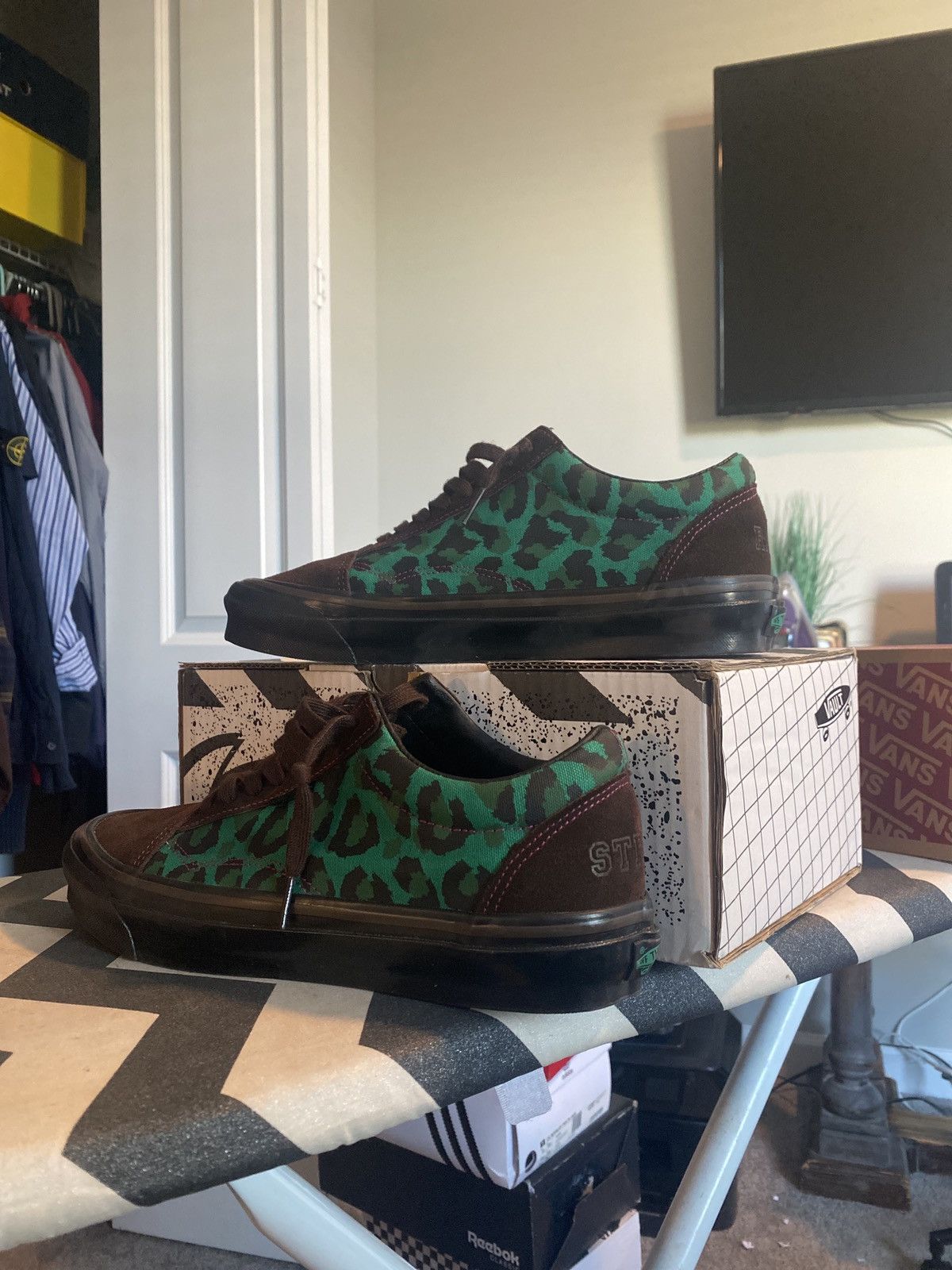 Vans Stray Rats x Vans Vault Old Skool | Grailed