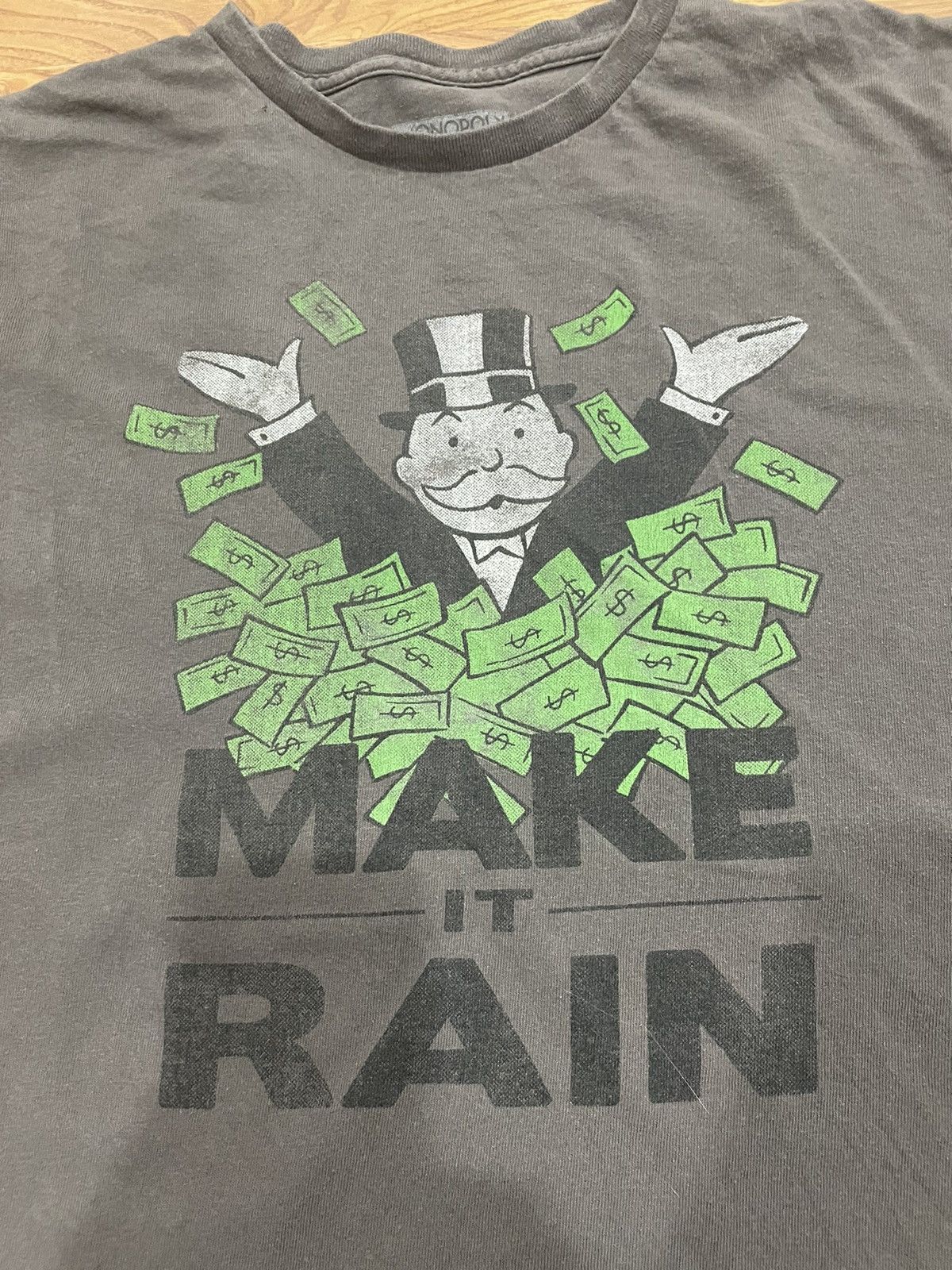 Vintage Make it rain monopoly faded tee Size US XL / EU 56 / 4 - 1 Thumbnail