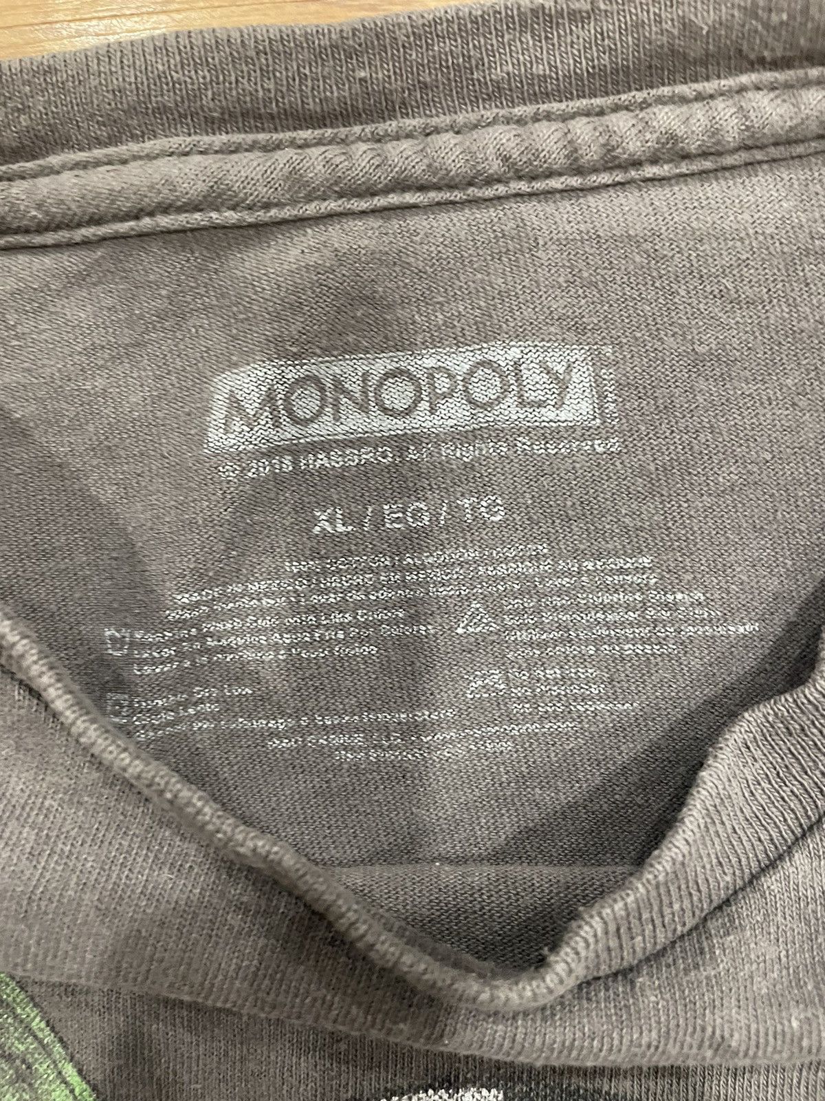 Vintage Make it rain monopoly faded tee Size US XL / EU 56 / 4 - 4 Thumbnail