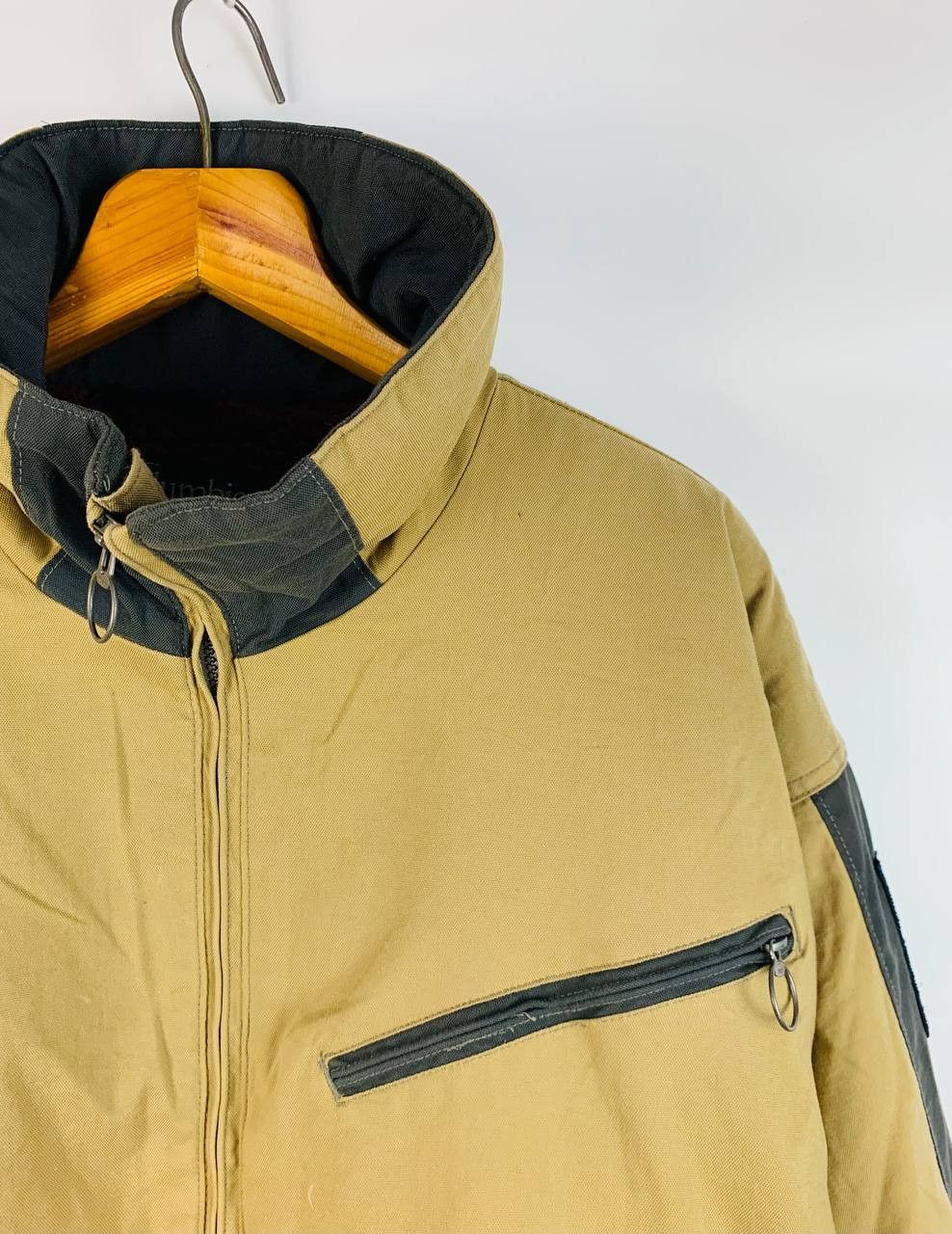 Columbia Columbia jacket vintage sand L Size US L / EU 52-54 / 3 - 2 Thumbnail