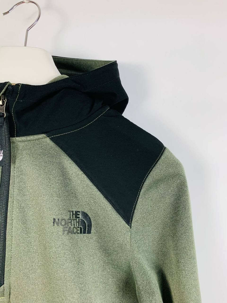 The North Face The North Face hoodie green grey junior L Size US L / EU 52-54 / 3 - 4 Thumbnail