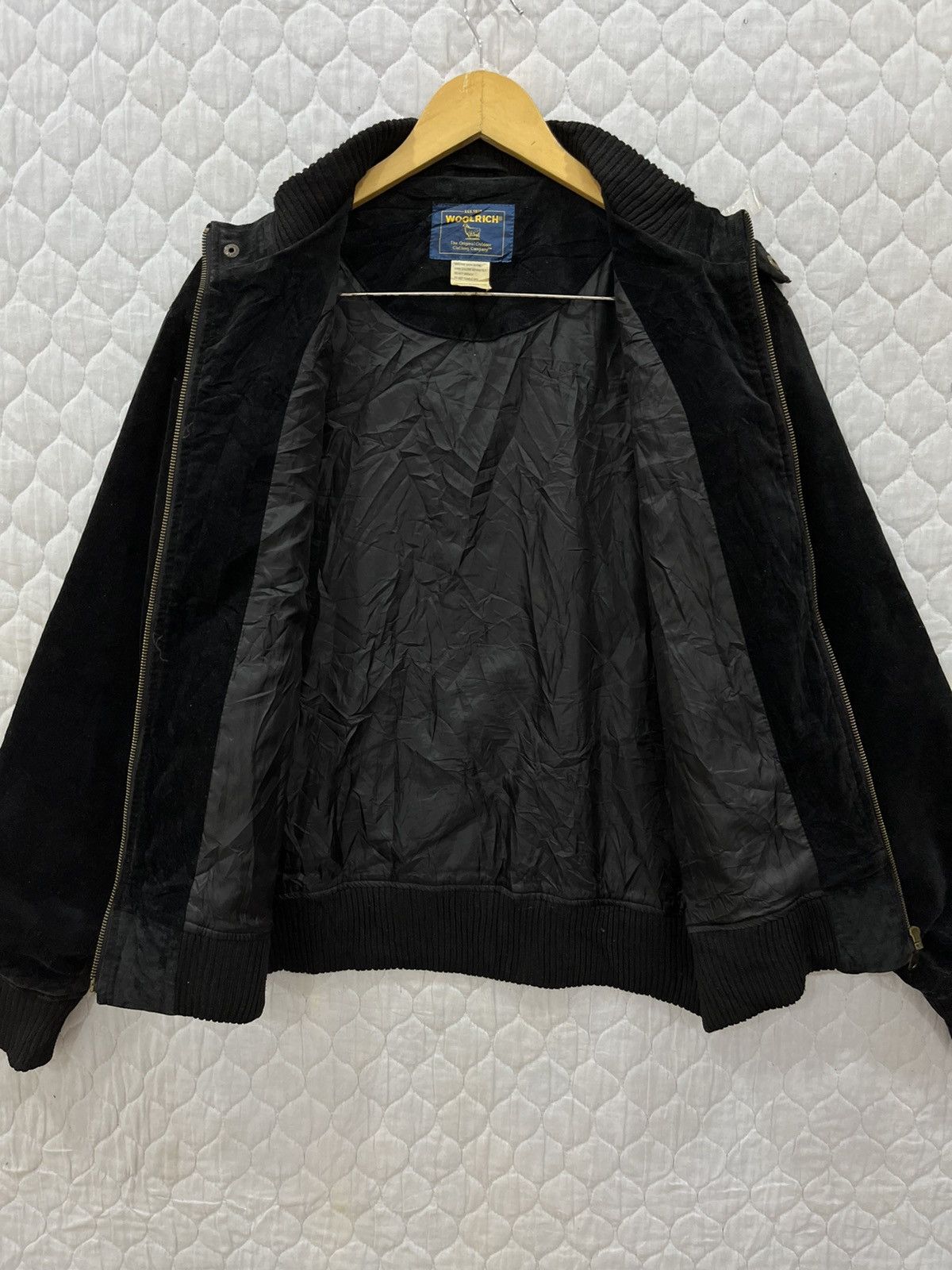 Woolrich Woolen Mills (Kk). WOOLRICH VELOUR VELVET JACKET Size US M / EU 48-50 / 2 - 2 Thumbnail
