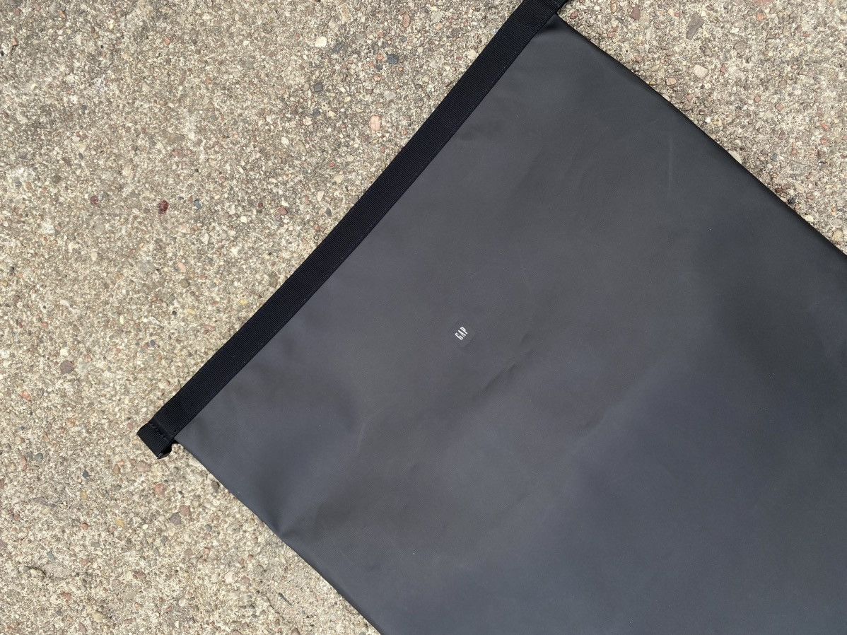Kanye West Yzy Gap Balenciaga dry bag Size ONE SIZE - 3 Thumbnail