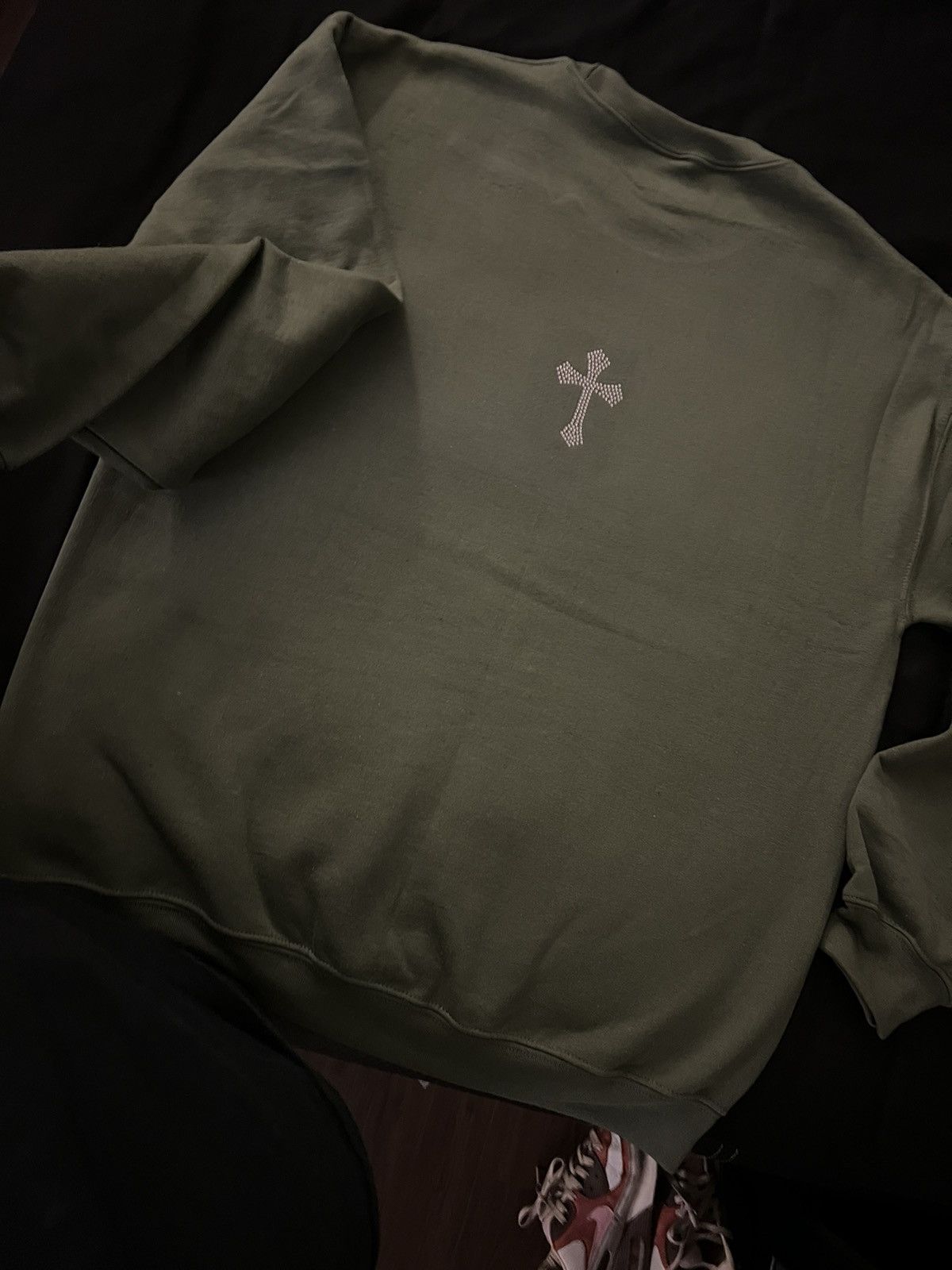 Vintage Rhinestones Cross Vintage Crewneck Sweatshirt Size US S / EU 44-46 / 1 - 11 Thumbnail